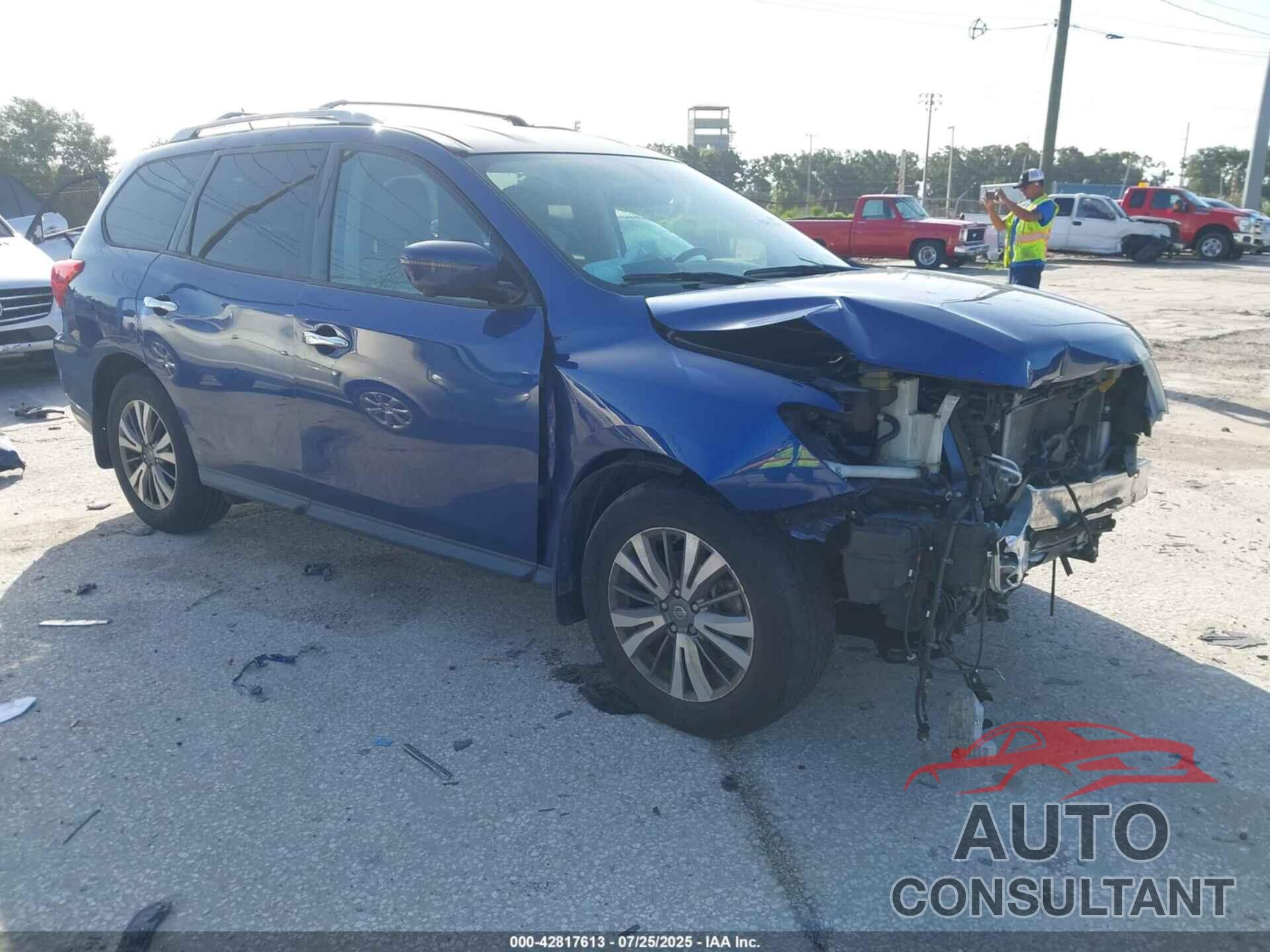 NISSAN PATHFINDER 2018 - 5N1DR2MN4JC677010