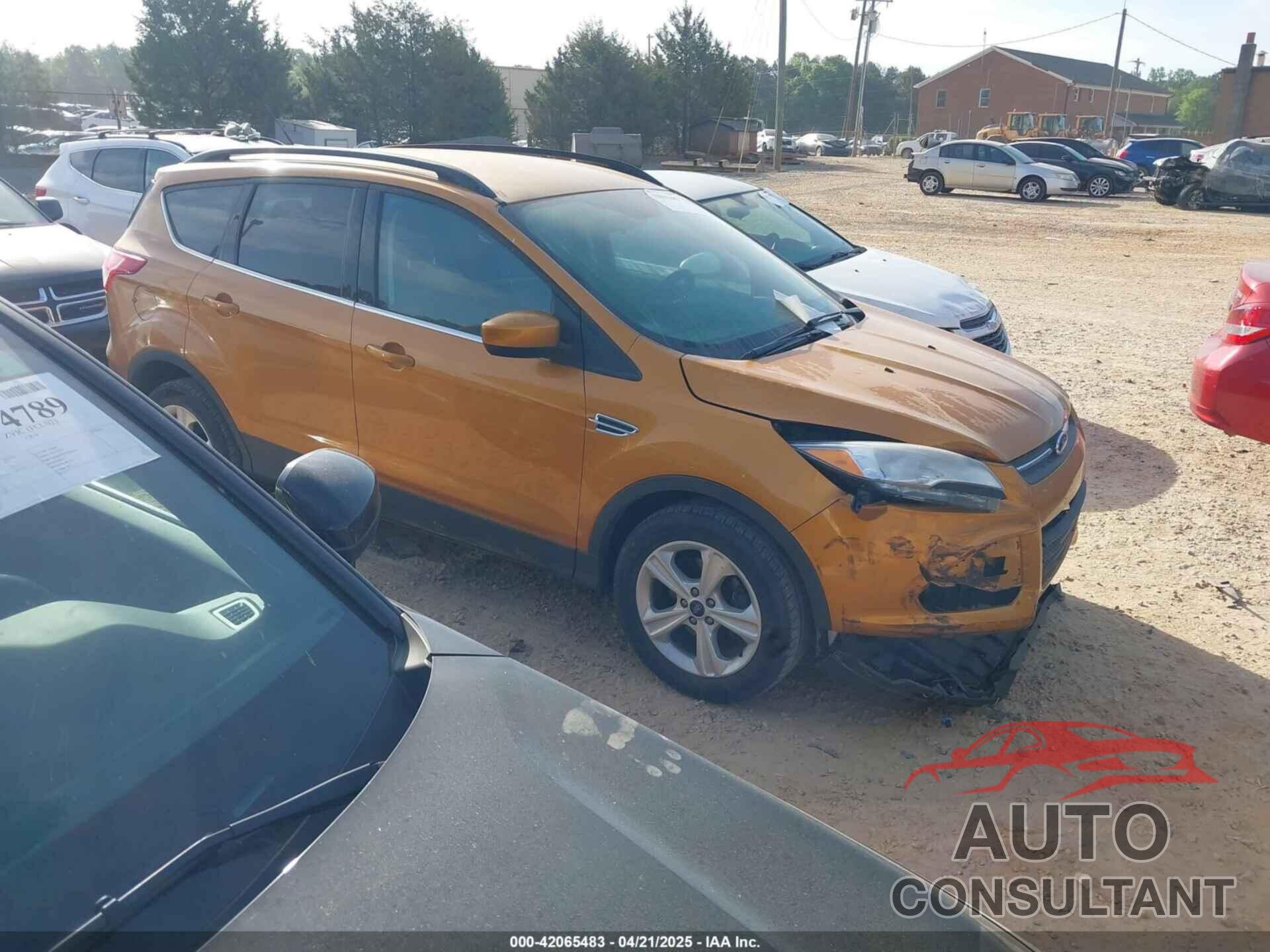 FORD ESCAPE 2016 - 1FMCU0GX1GUC62175