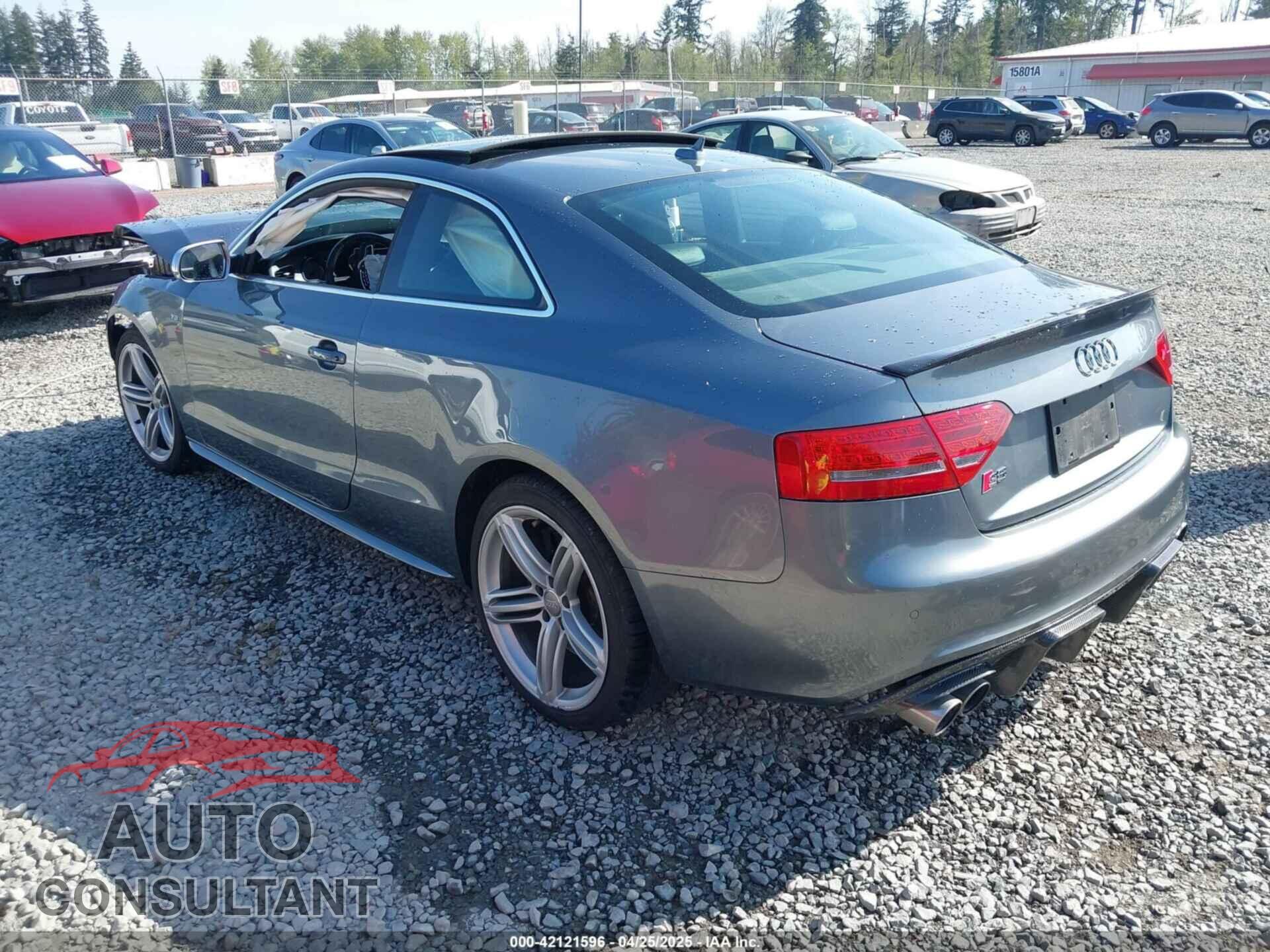 AUDI S5 2012 - WAUCVAFR4CA002761