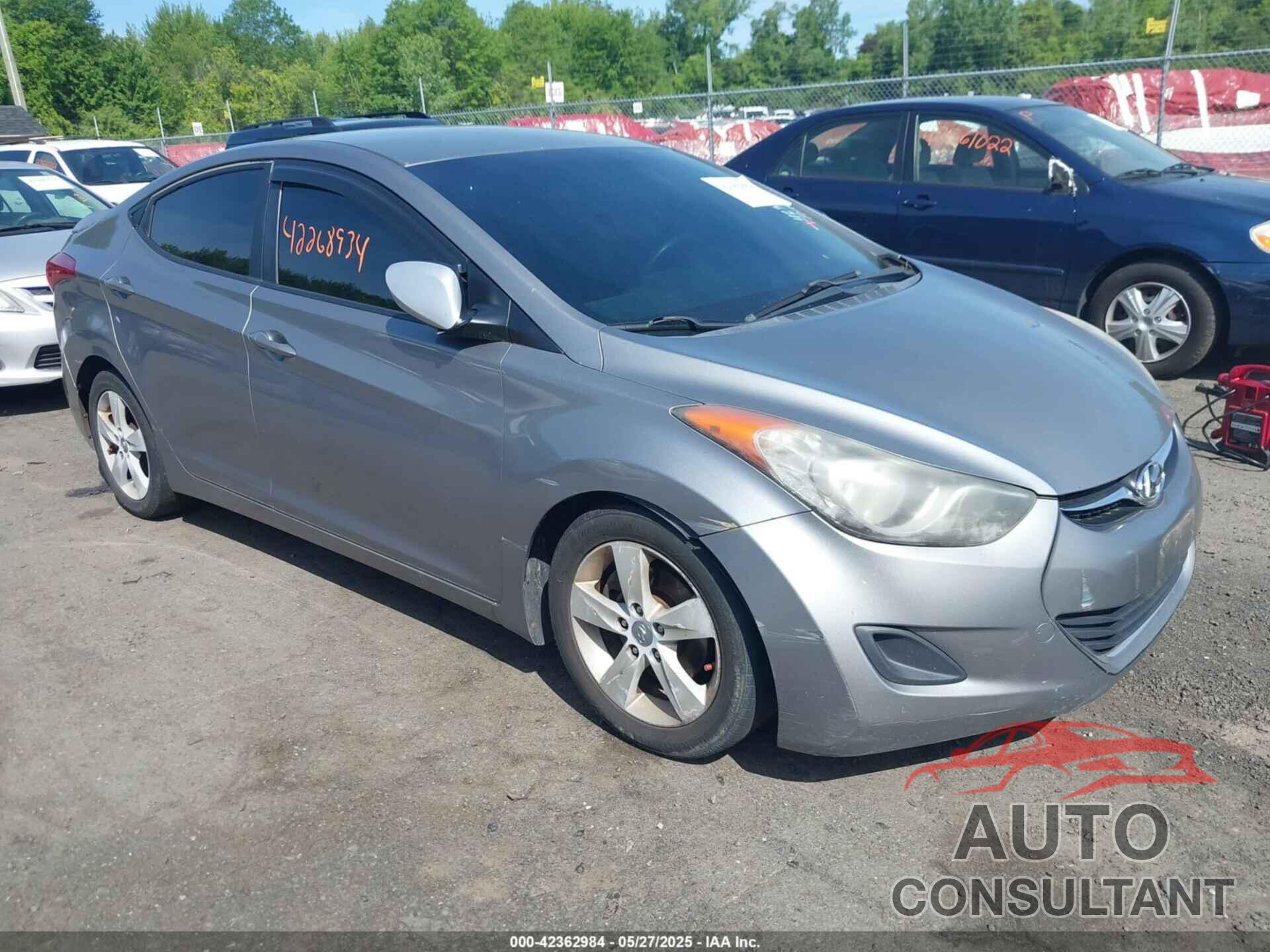 HYUNDAI ELANTRA 2011 - KMHDH4AE6BU104186