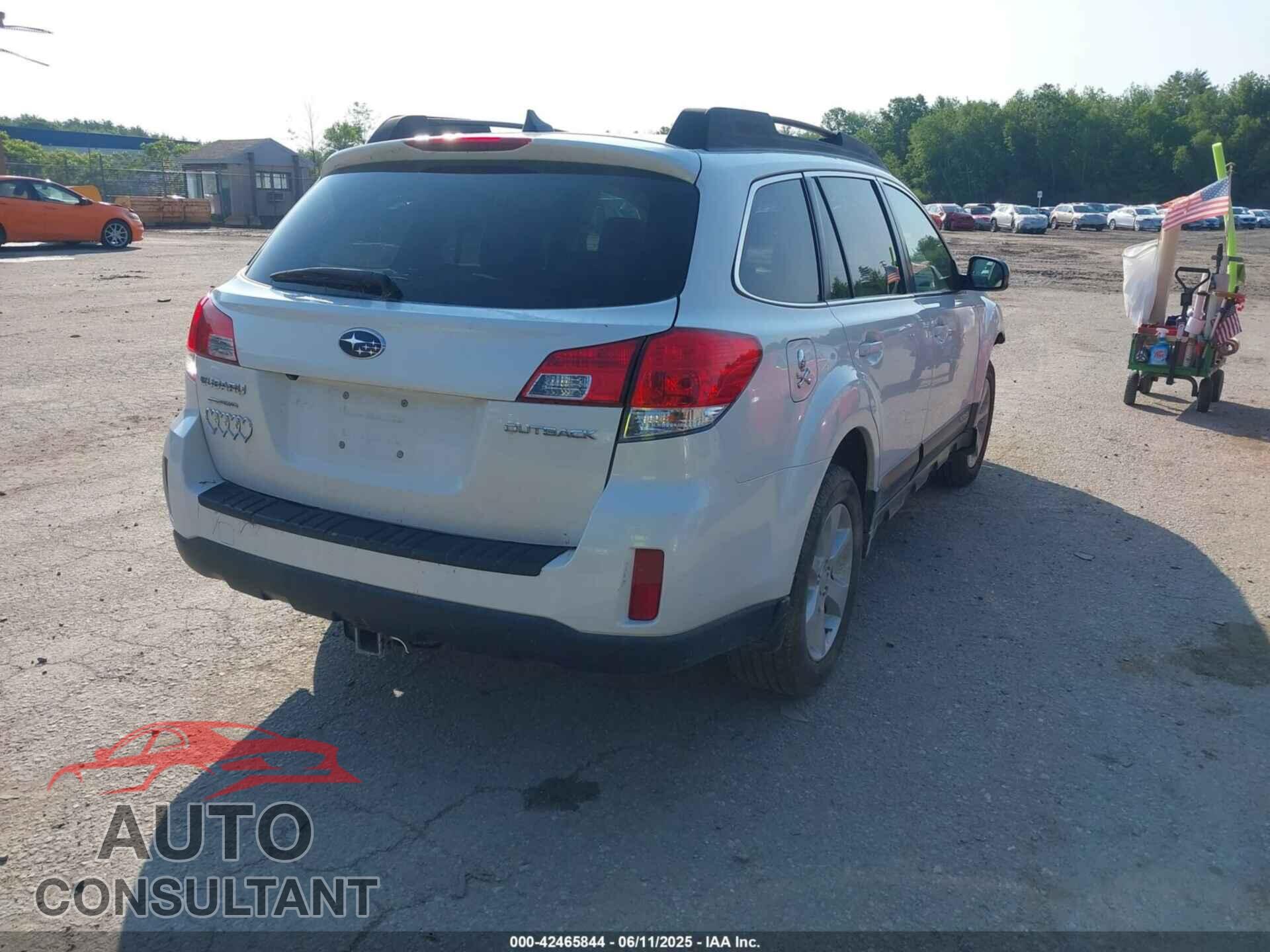 SUBARU OUTBACK 2014 - 4S4BRCDC2E3315520