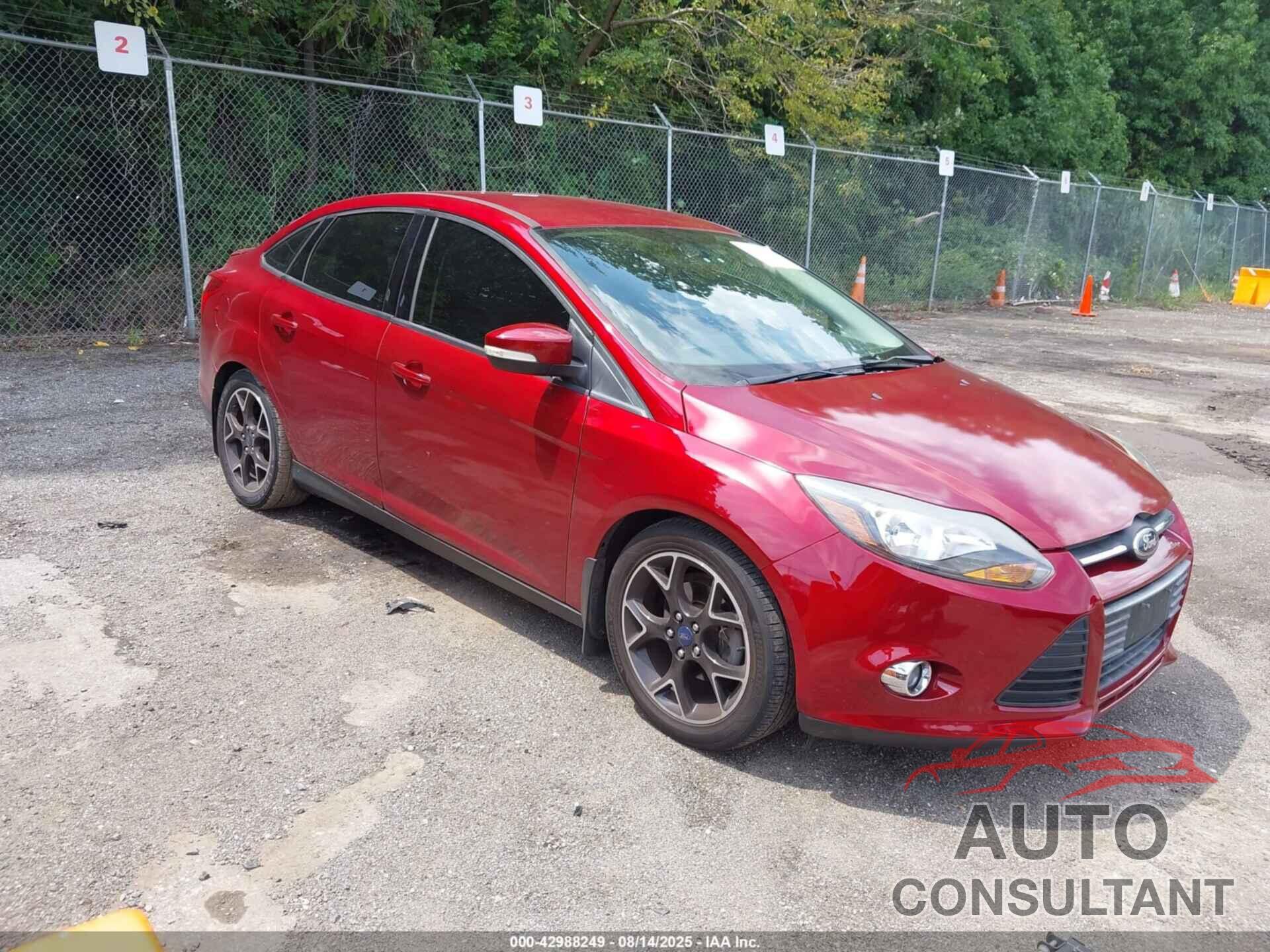 FORD FOCUS 2014 - 1FADP3F24EL134643