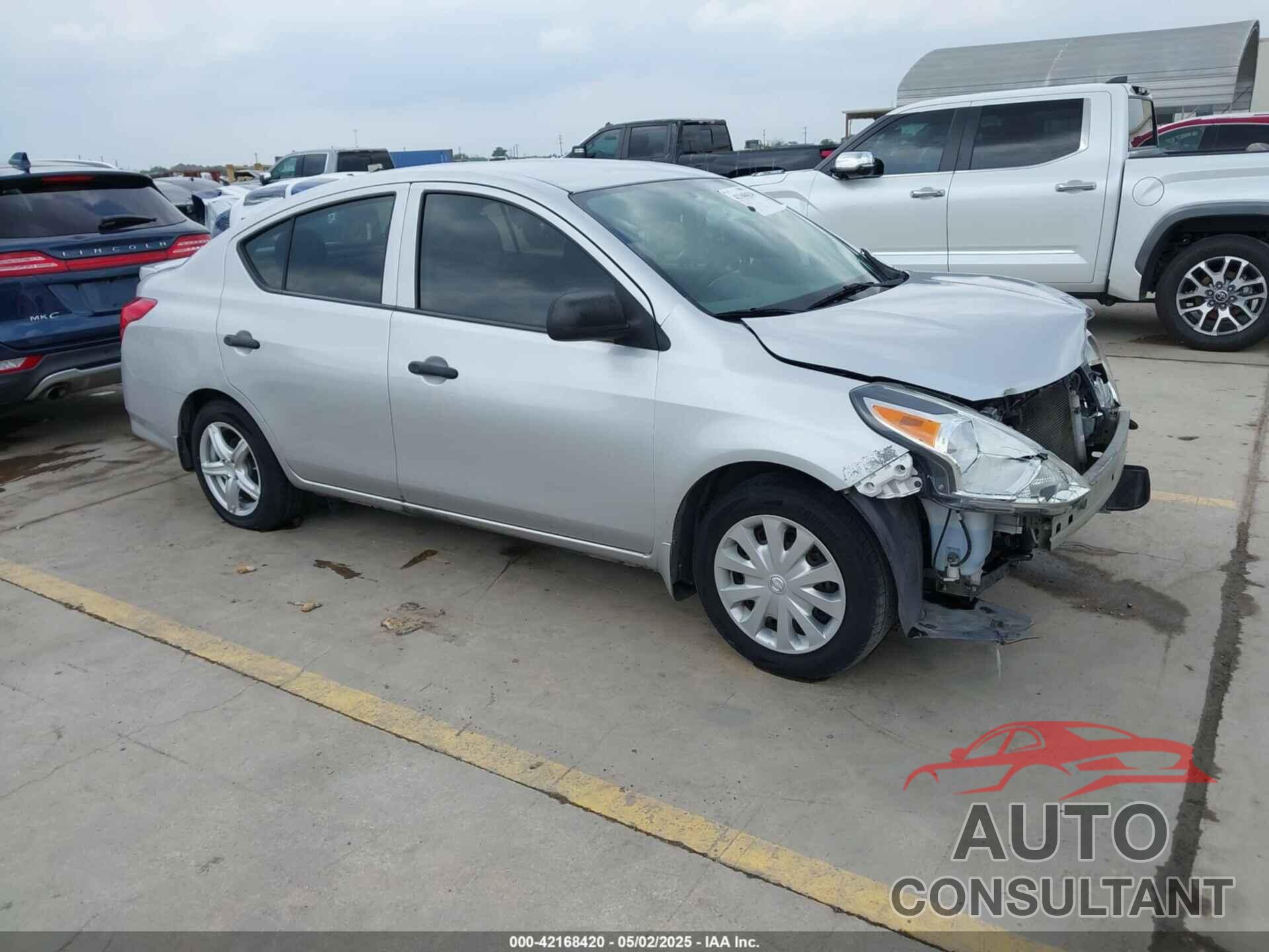 NISSAN VERSA 2015 - 3N1CN7AP0FL949310