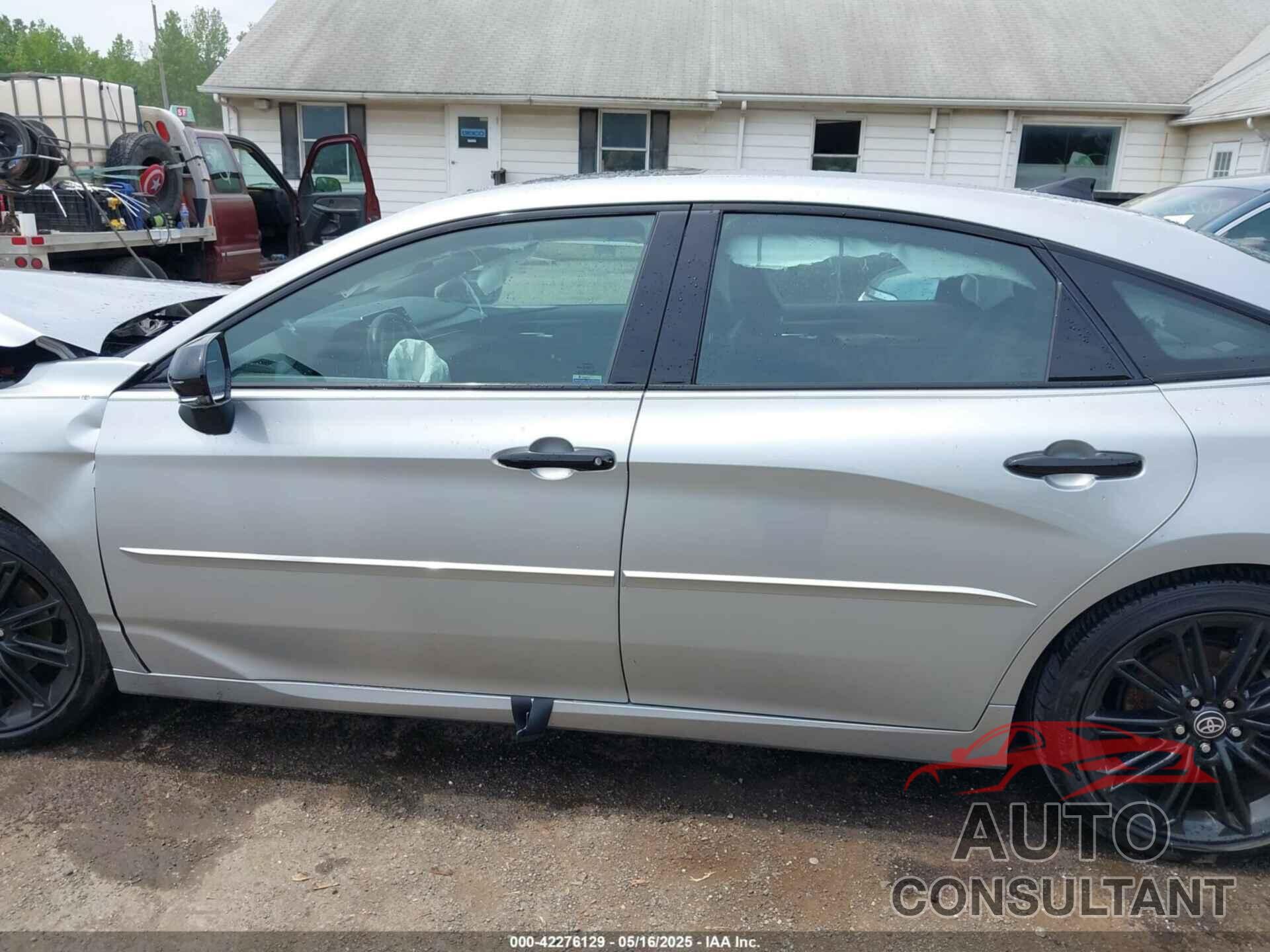 TOYOTA AVALON 2021 - 4T1EZ1FB5MU059372