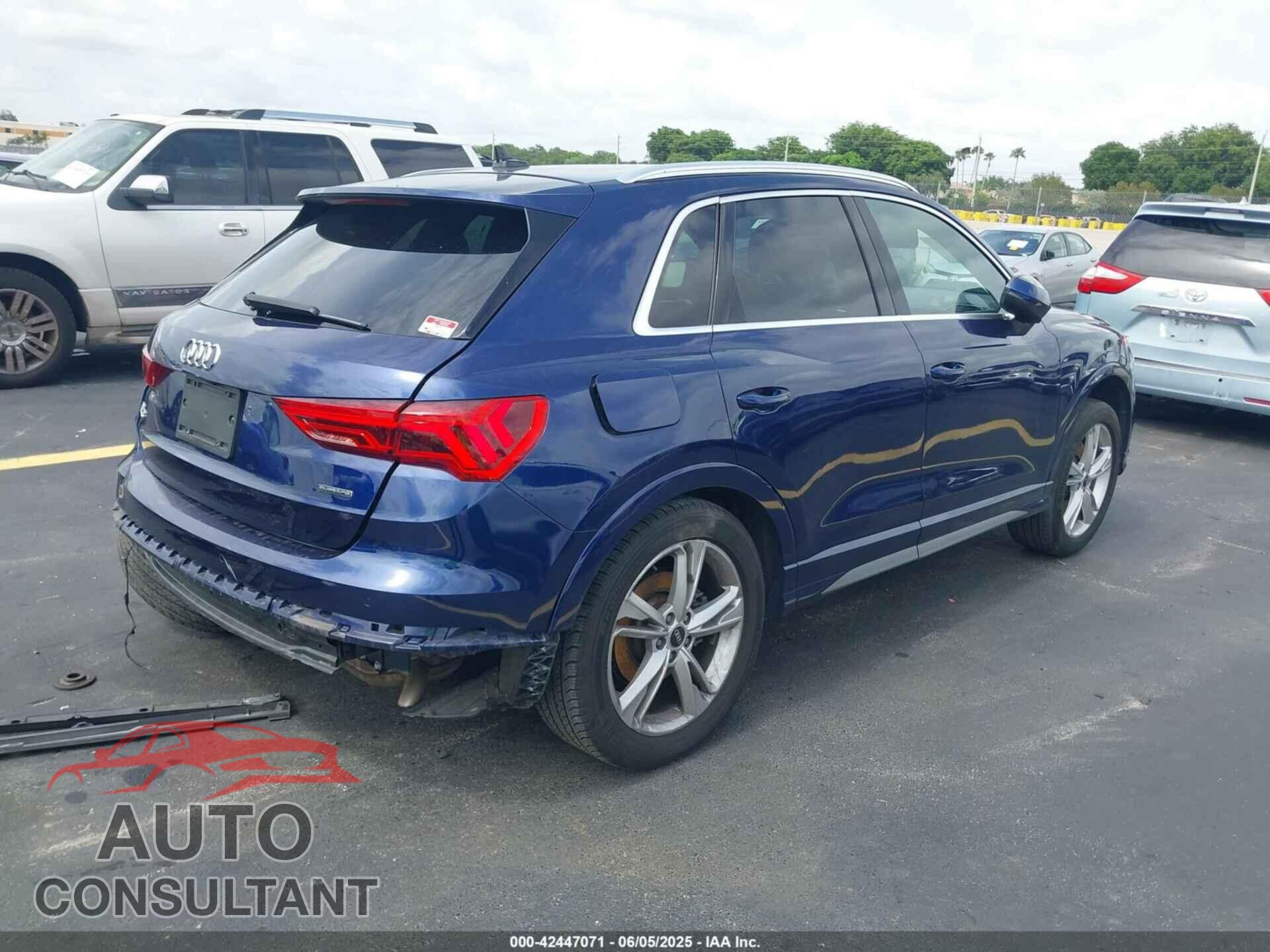 AUDI Q3 2021 - WA1DECF39M1030663