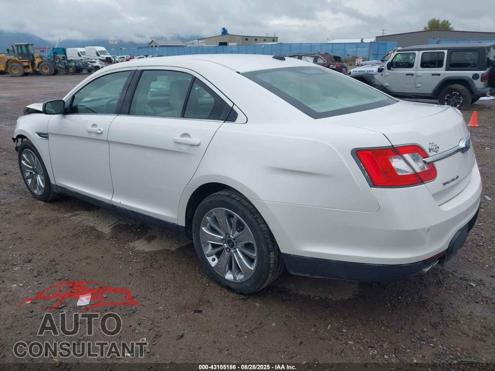 FORD TAURUS 2011 - 1FAHP2FW0BG111489