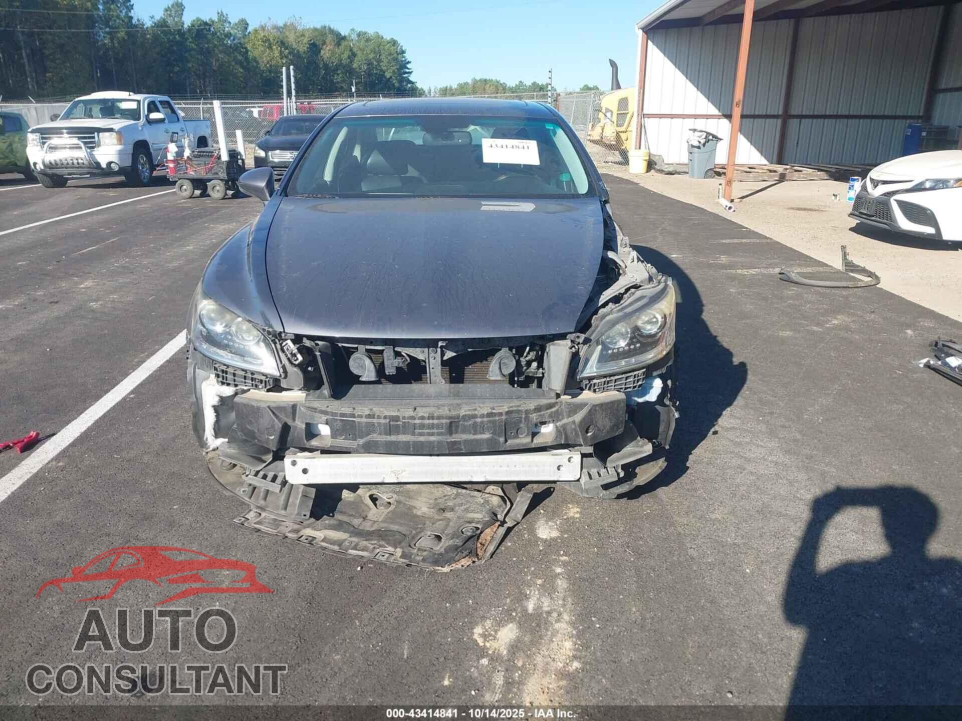LEXUS LS 460 2014 - JTHBL5EF4E5132424