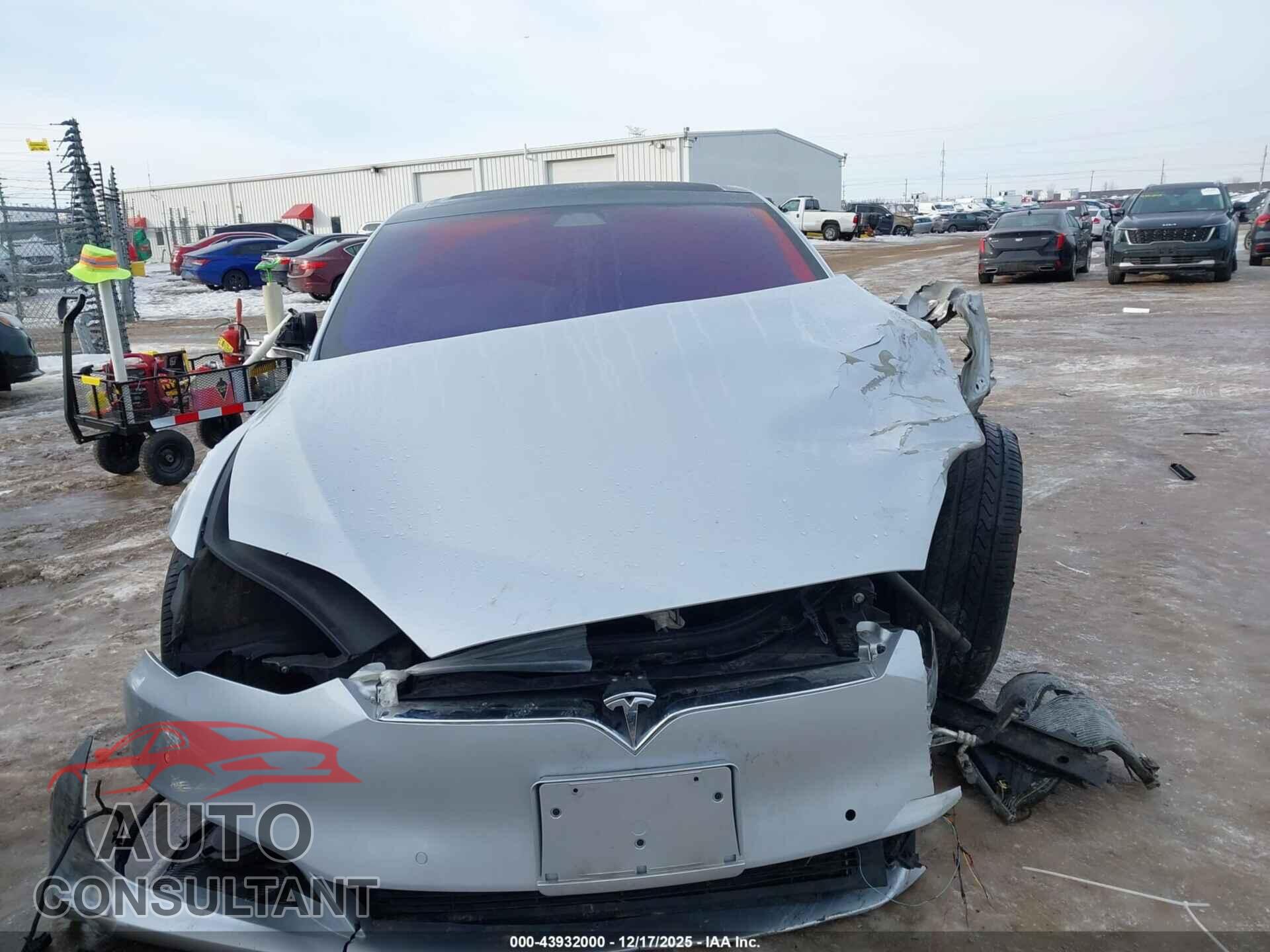 TESLA MODEL S 2017 - 5YJSA1E24HF217957