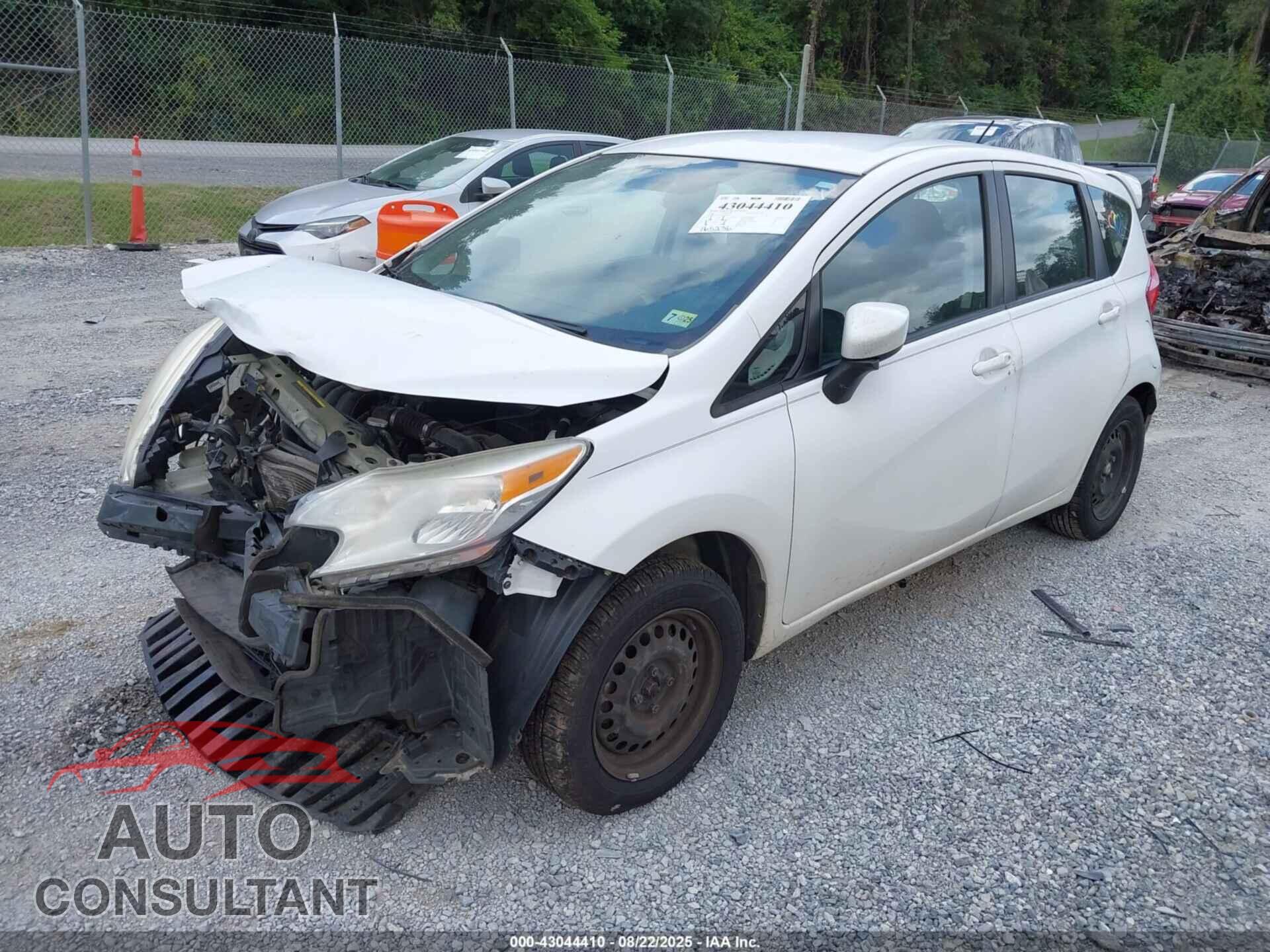 NISSAN VERSA NOTE 2015 - 3N1CE2CP1FL394321
