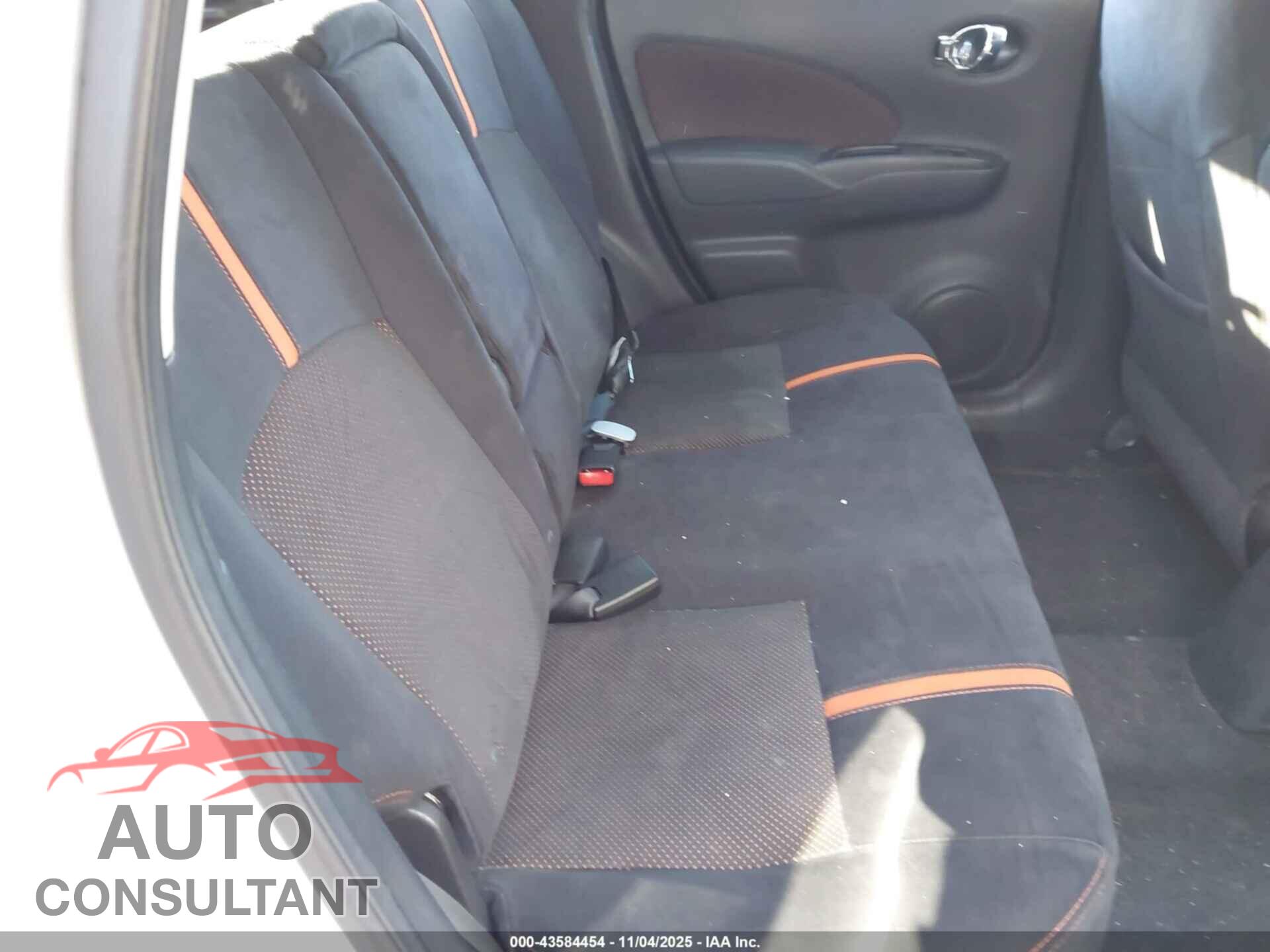NISSAN VERSA NOTE 2015 - 3N1CE2CP5FL376579