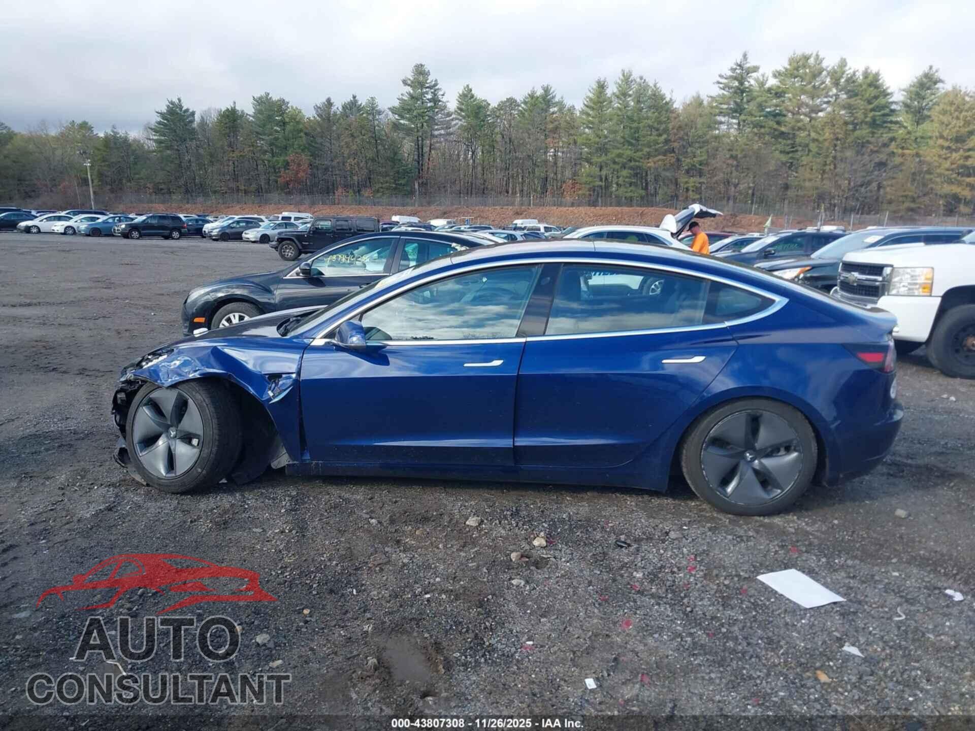 TESLA MODEL 3 2018 - 5YJ3E1EB5JF064438