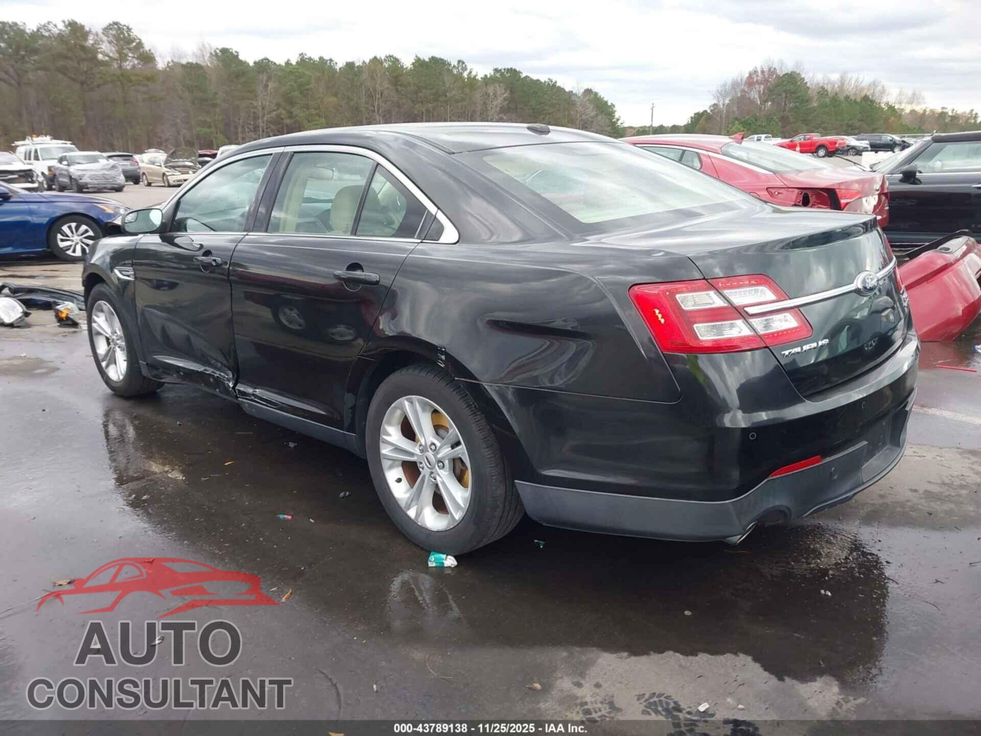 FORD TAURUS 2013 - 1FAHP2E82DG209655