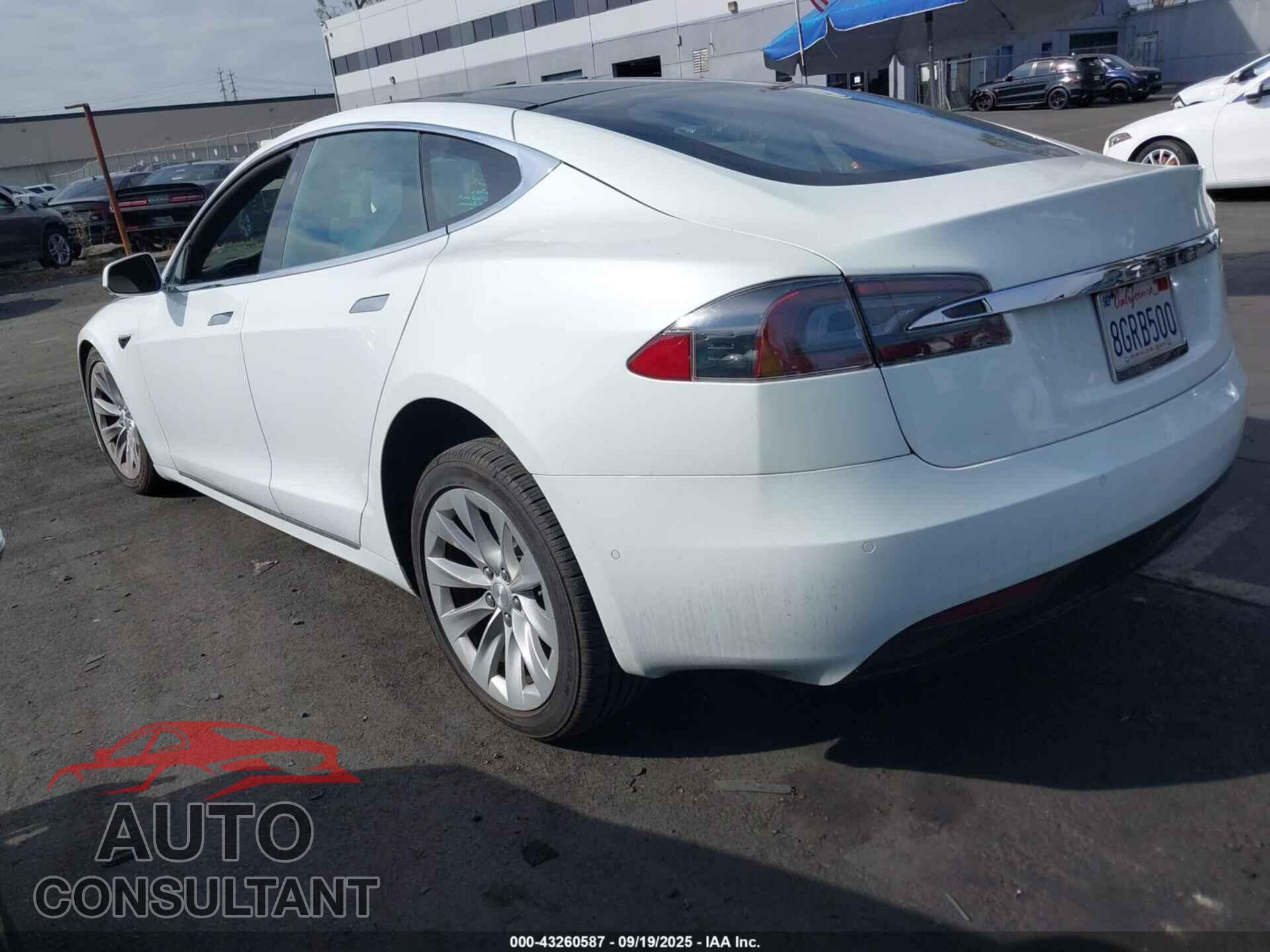 TESLA MODEL S 2018 - 5YJSA1E20JF280706