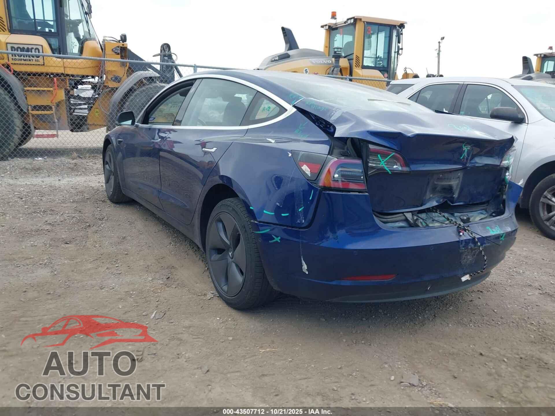 TESLA MODEL 3 2018 - 5YJ3E1EA3JF076773