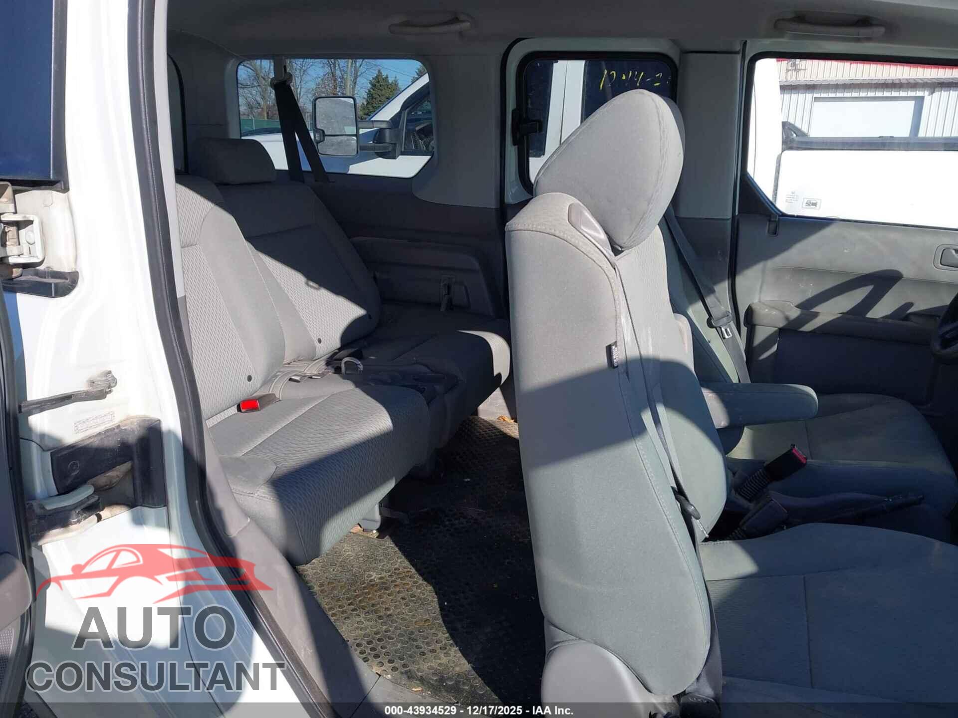 HONDA ELEMENT 2010 - 5J6YH2H74AL006290