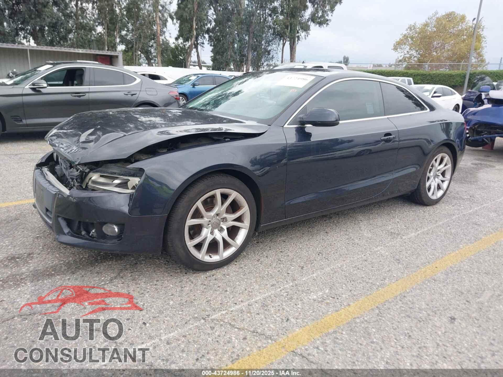 AUDI A5 2012 - WAULFAFR2CA044357
