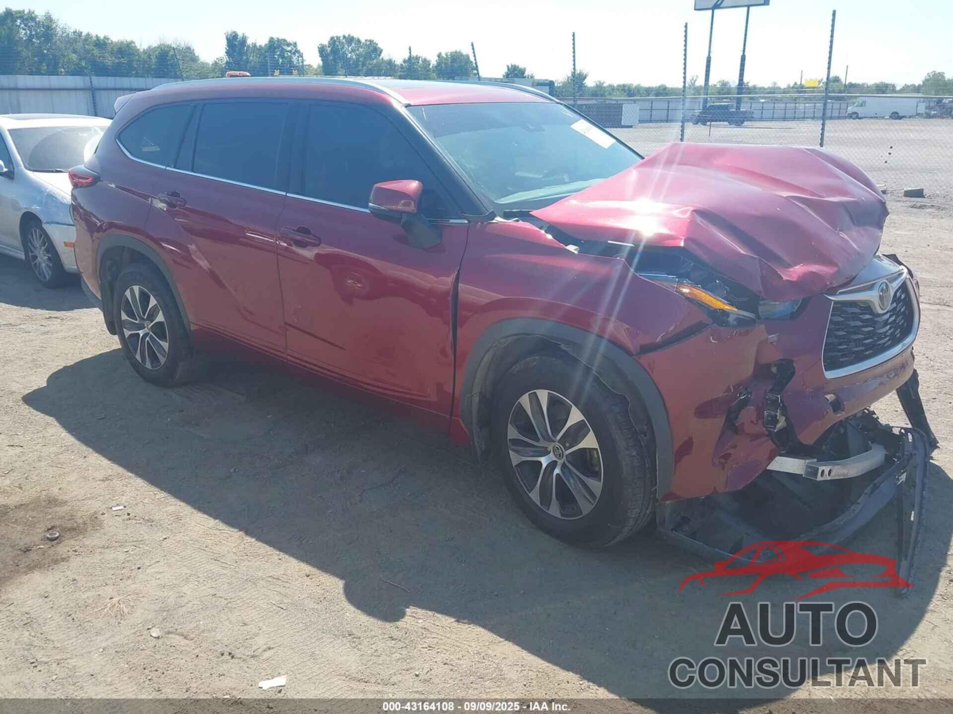 TOYOTA HIGHLANDER 2021 - 5TDHZRBH6MS079452
