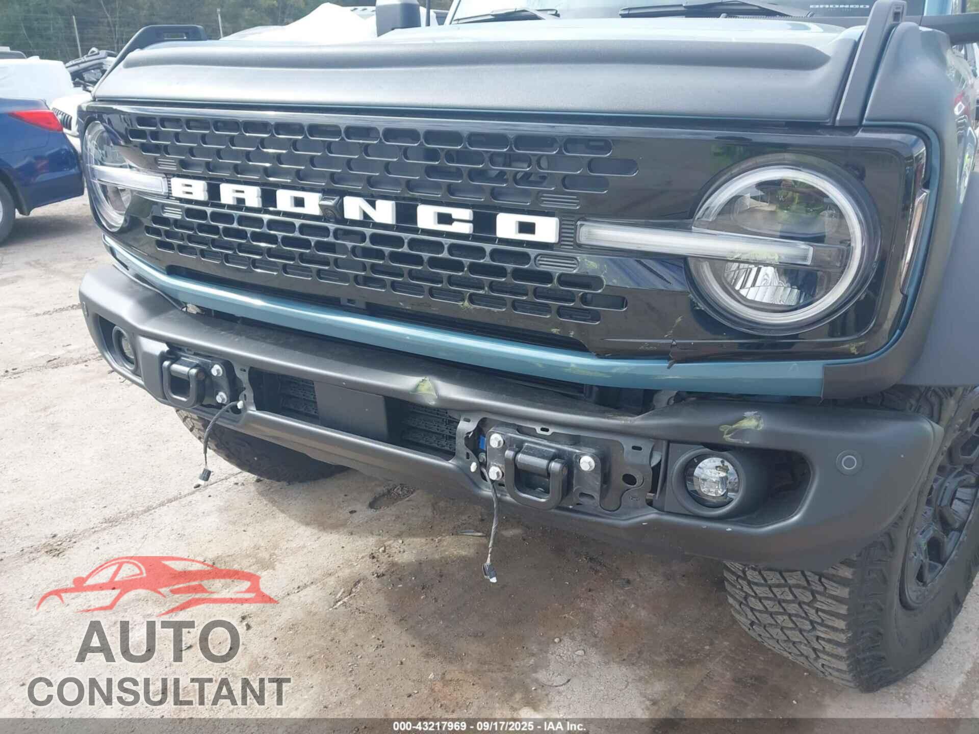FORD BRONCO 2023 - 1FMEE5DP0PLB08070