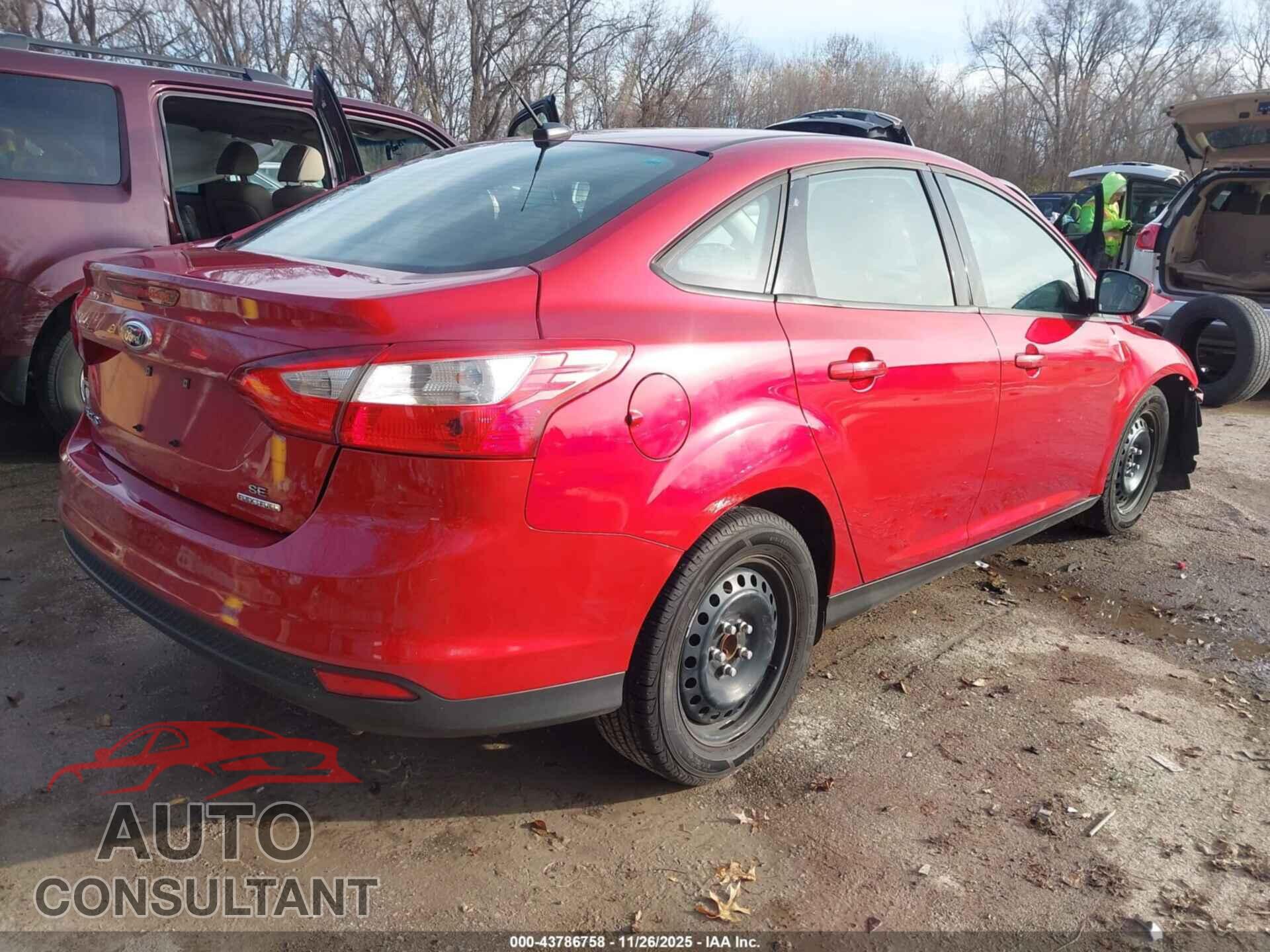 FORD FOCUS 2012 - 1FAHP3F26CL429094