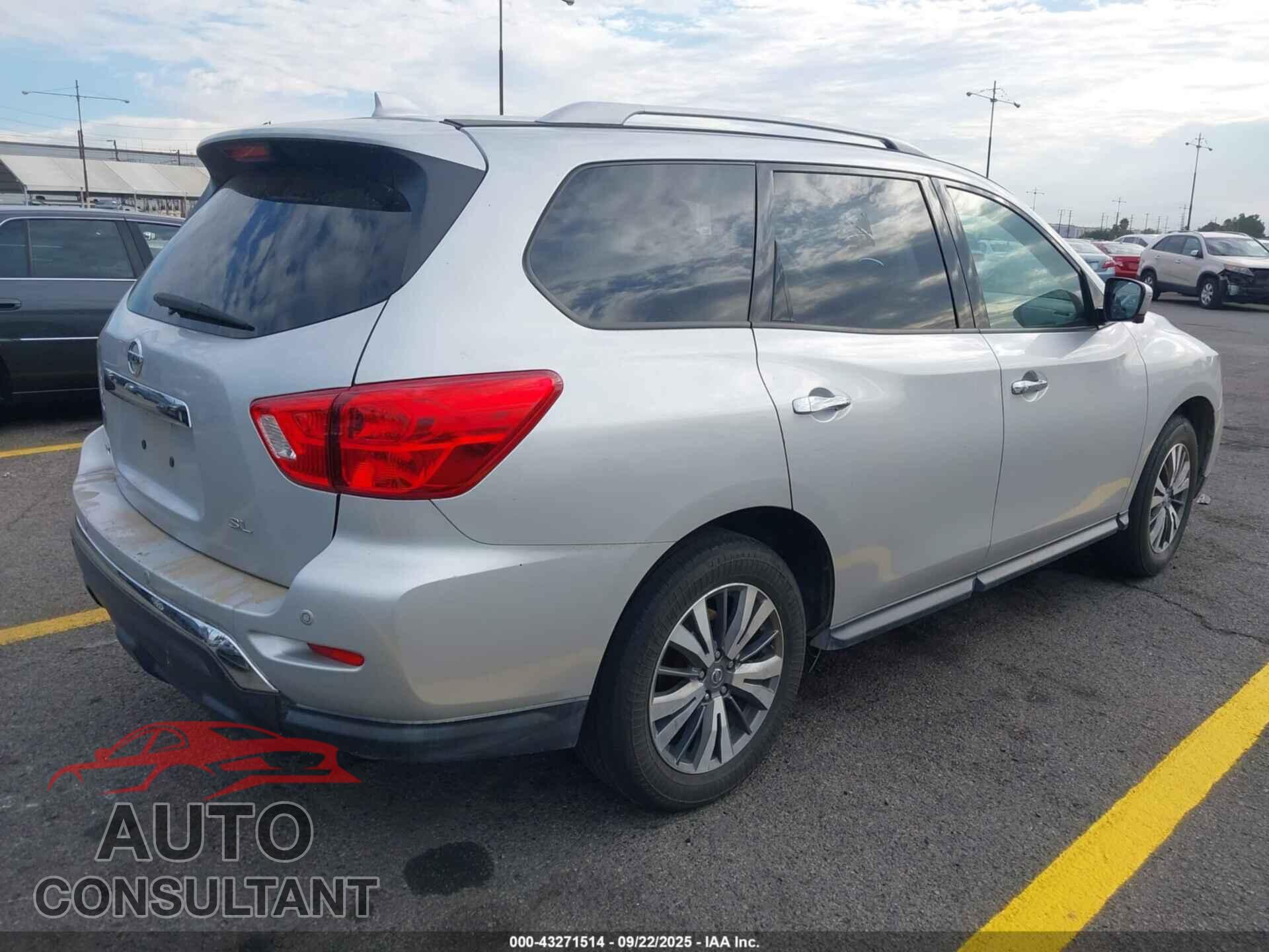 NISSAN PATHFINDER 2020 - 5N1DR2CN0LC577703