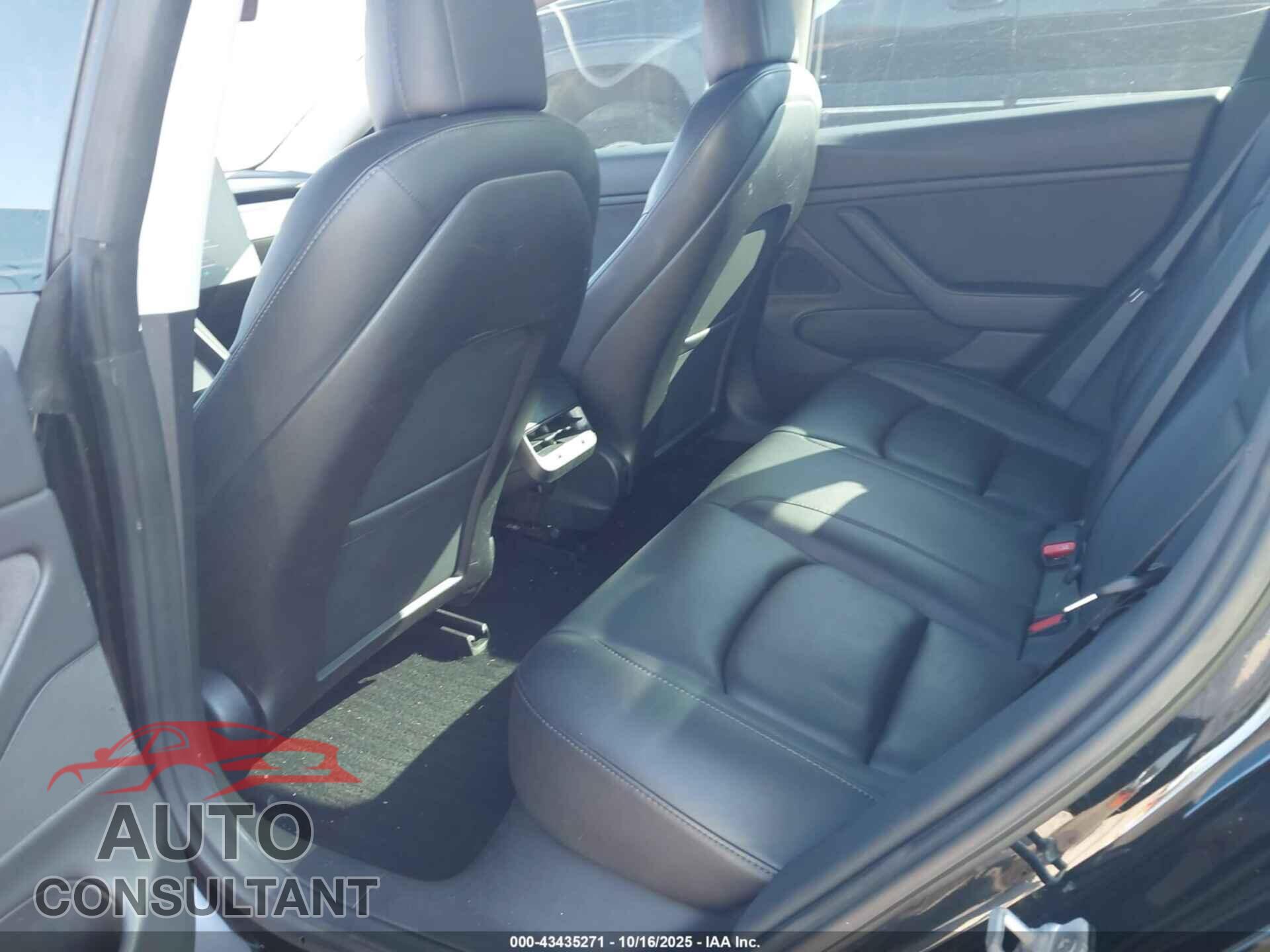 TESLA MODEL 3 2019 - 5YJ3E1EA2KF296326