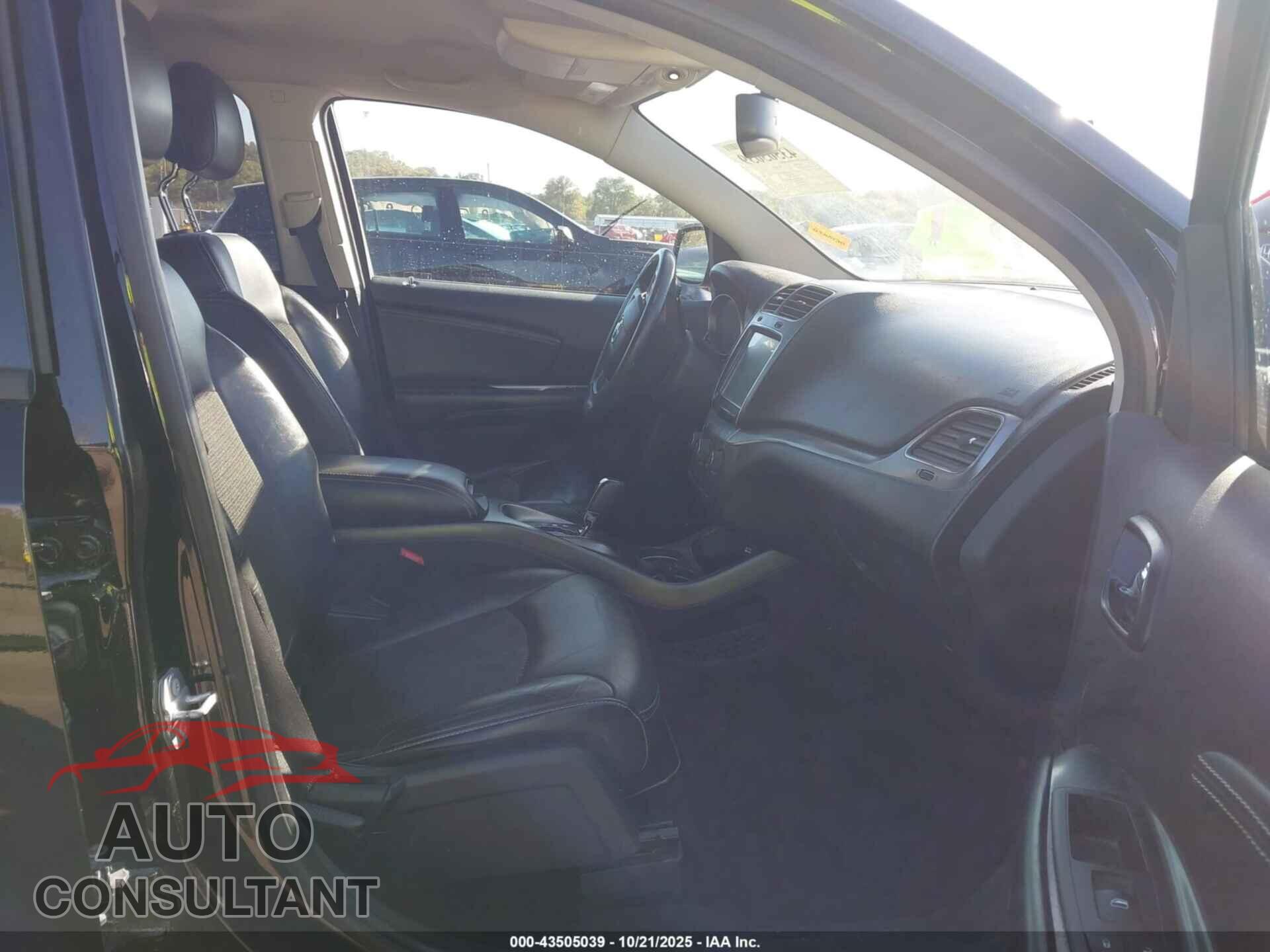 DODGE JOURNEY 2017 - 3C4PDCGG9HT517903