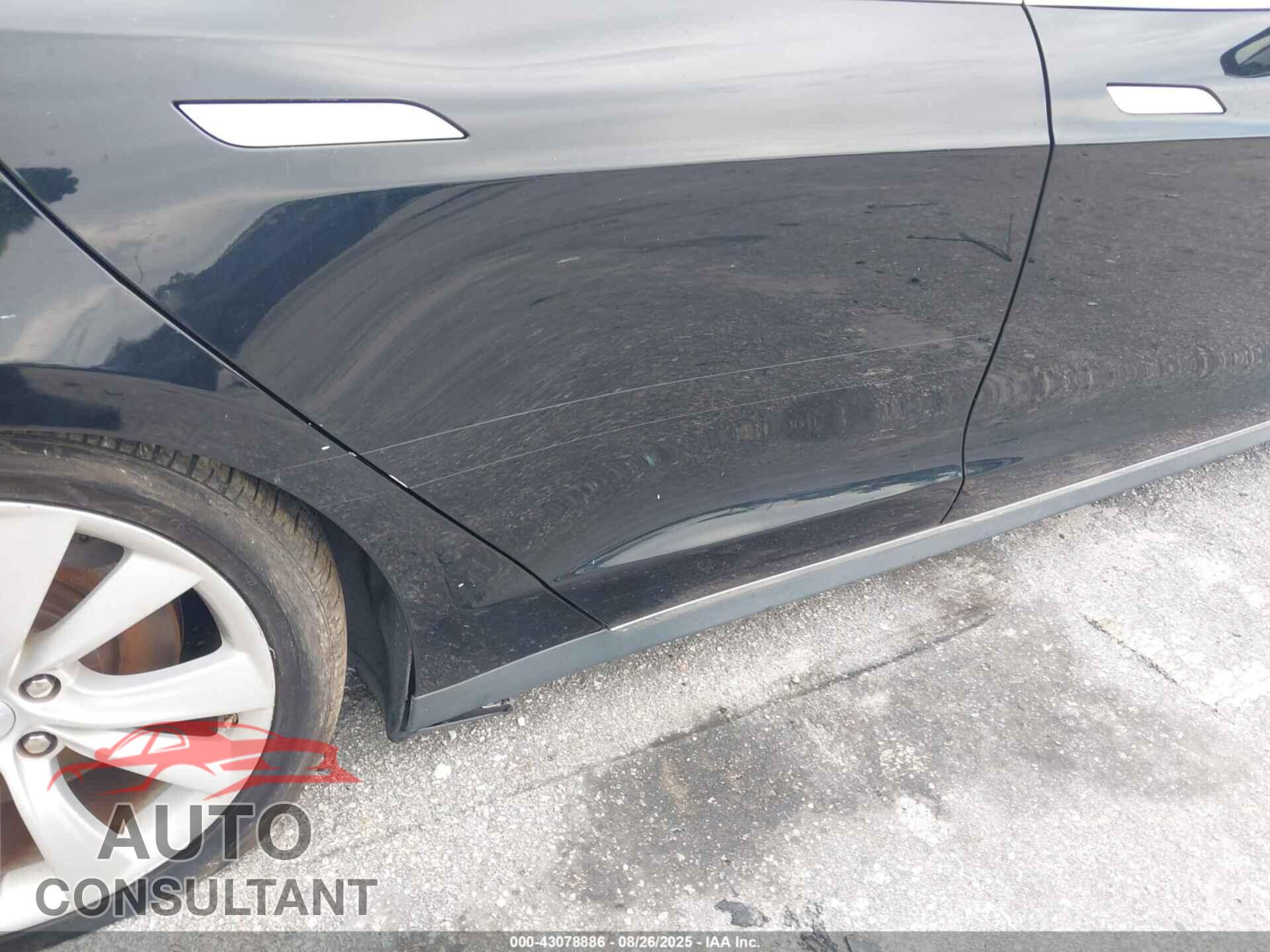 TESLA MODEL S 2015 - 5YJSA1H2XFFP68743