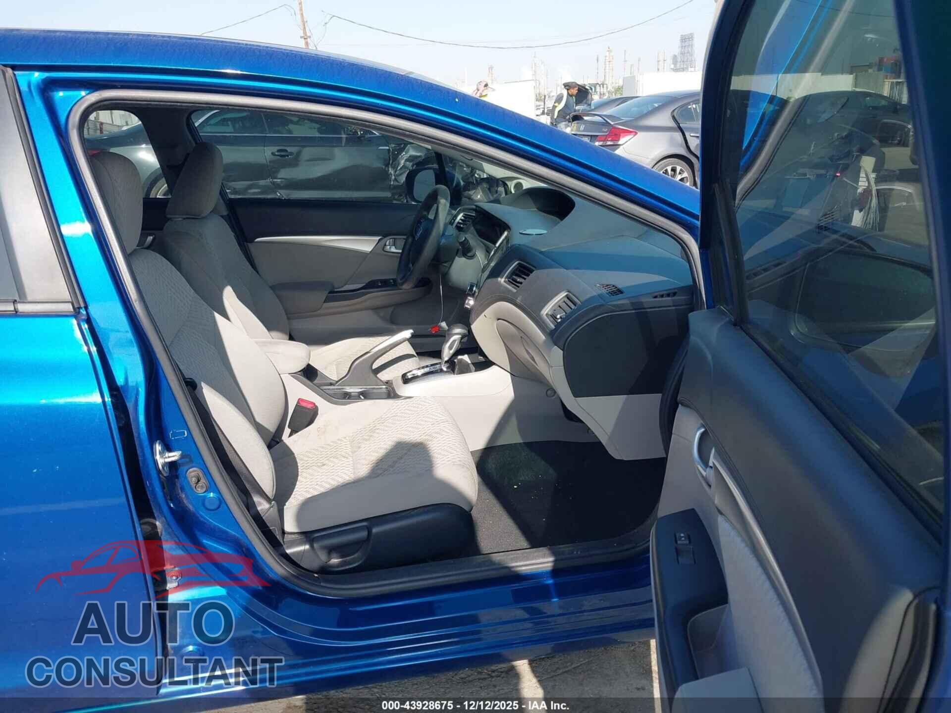 HONDA CIVIC 2014 - 19XFB2F8XEE252544
