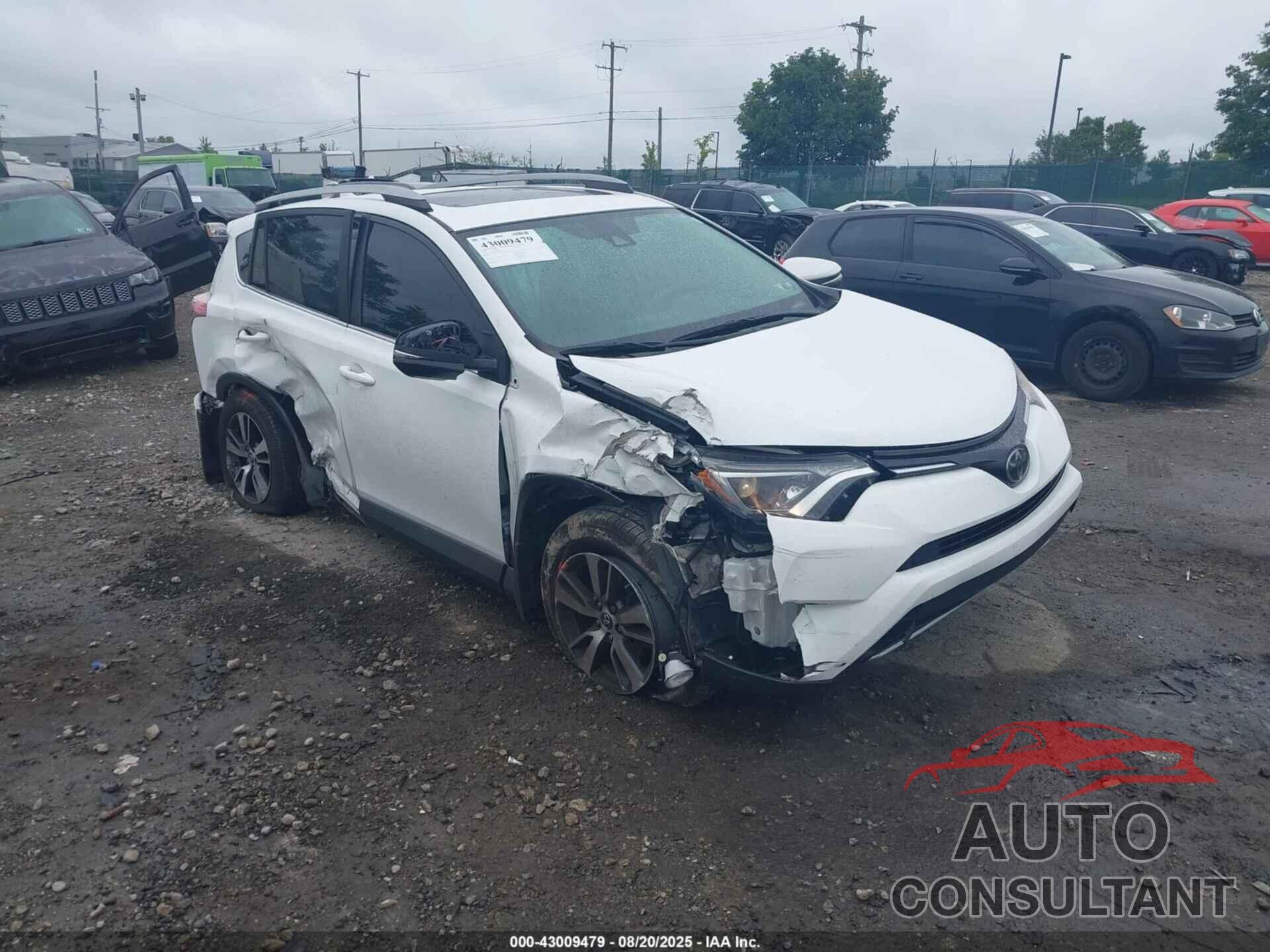 TOYOTA RAV4 2018 - 2T3RFREV0JW850593
