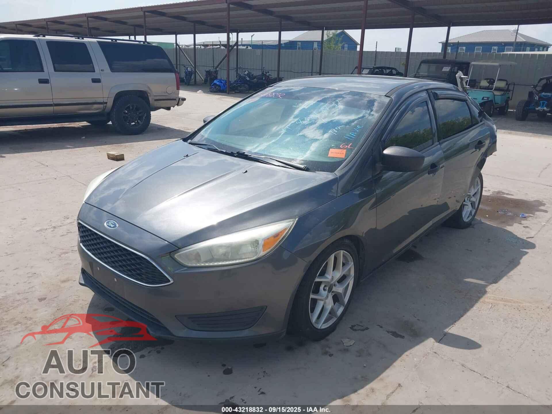 FORD FOCUS 2016 - 1FADP3E21GL288389