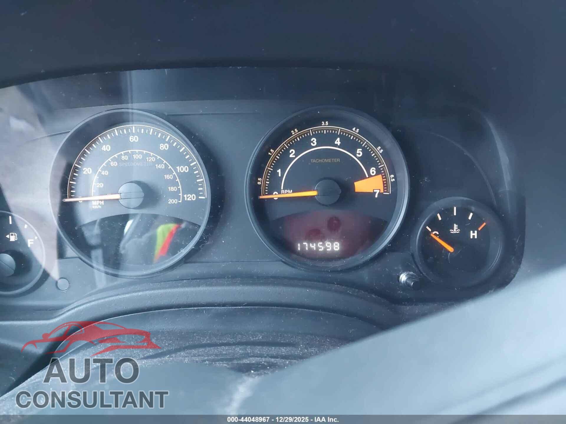 JEEP PATRIOT 2015 - 1C4NJPBBXFD314492