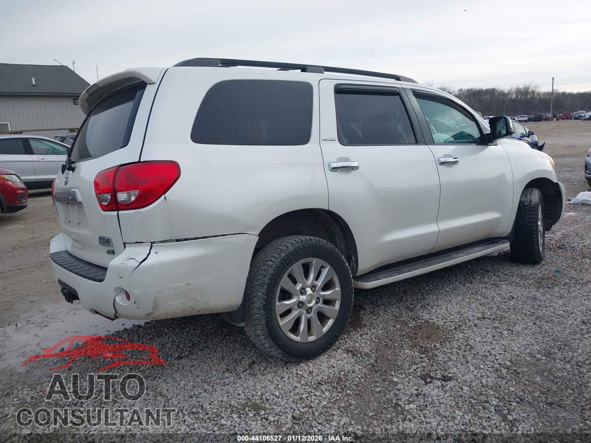 TOYOTA SEQUOIA 2013 - 5TDDW5G15DS080992