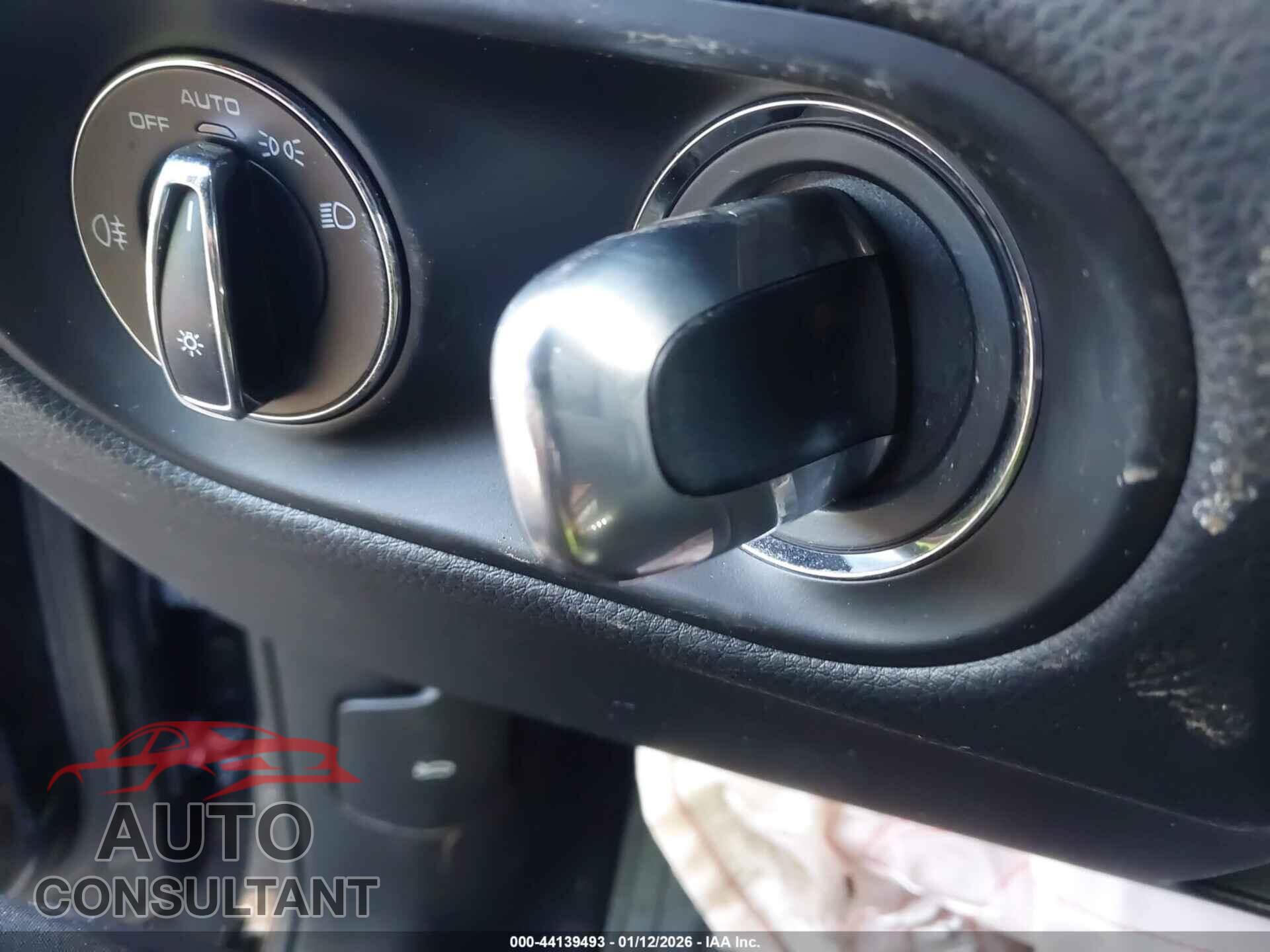 PORSCHE MACAN 2021 - WP1AA2A5XMLB08135
