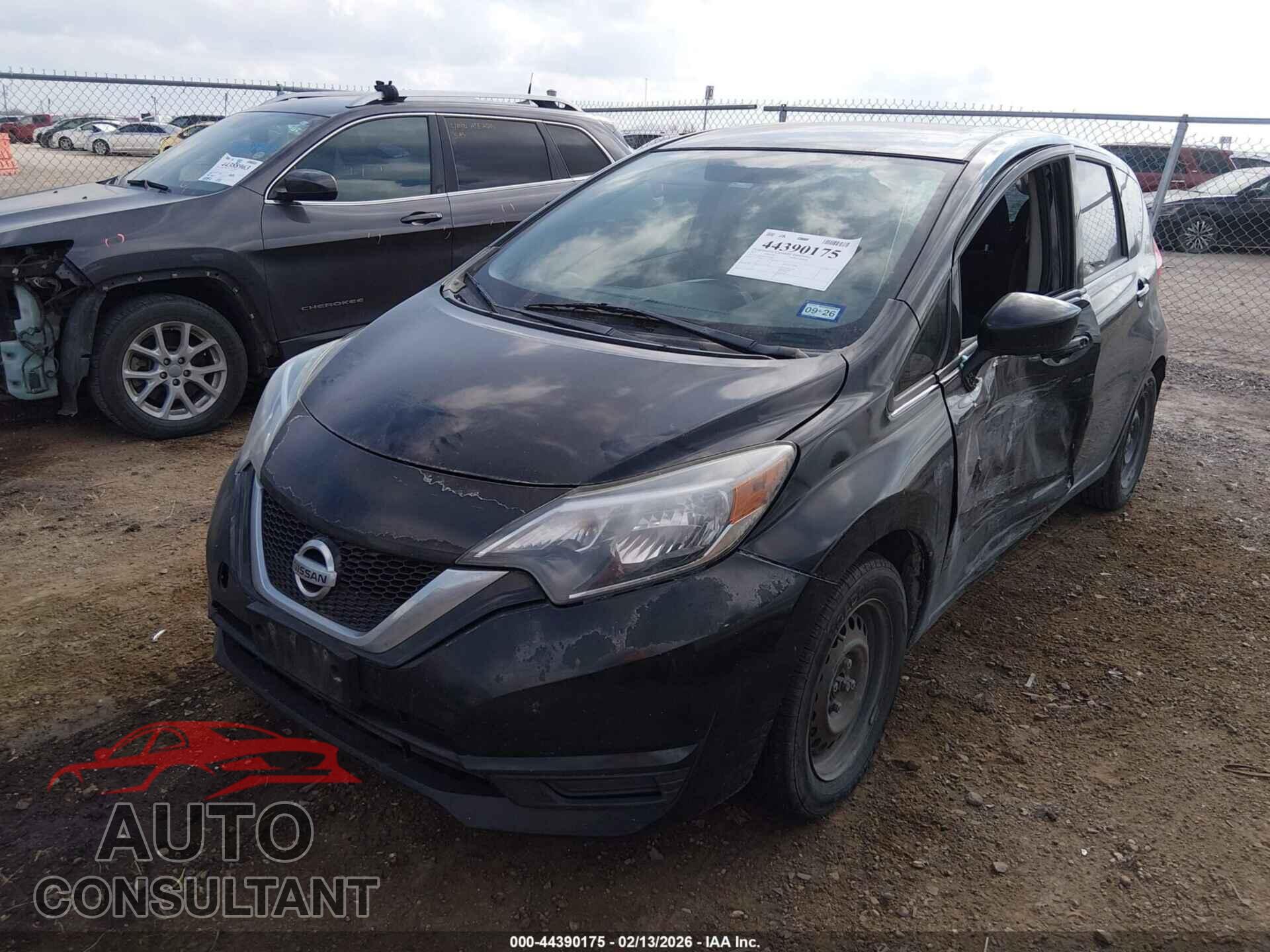 NISSAN VERSA NOTE 2017 - 3N1CE2CP2HL367583