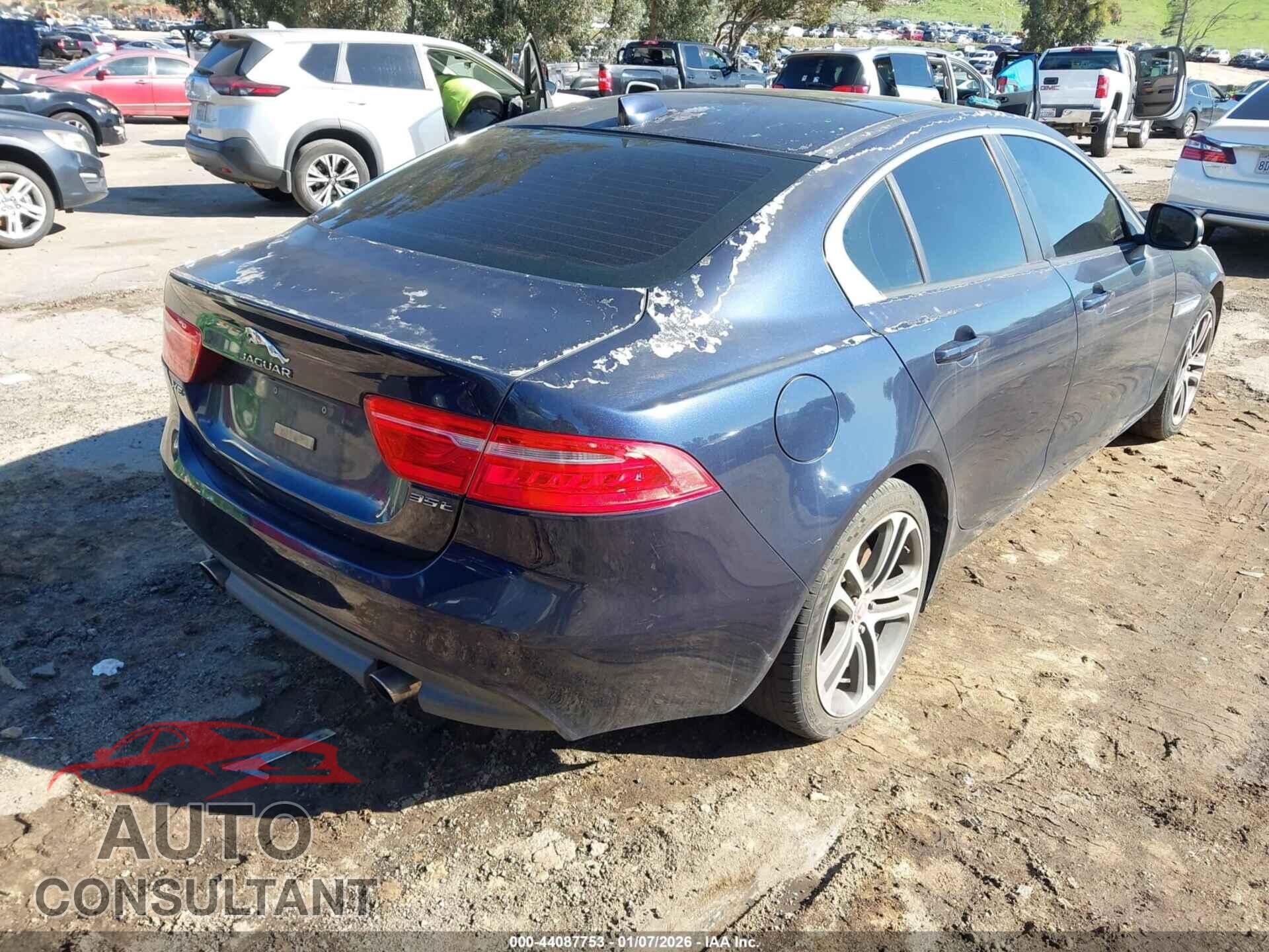 JAGUAR XE 2017 - SAJAD4BV2HA970934