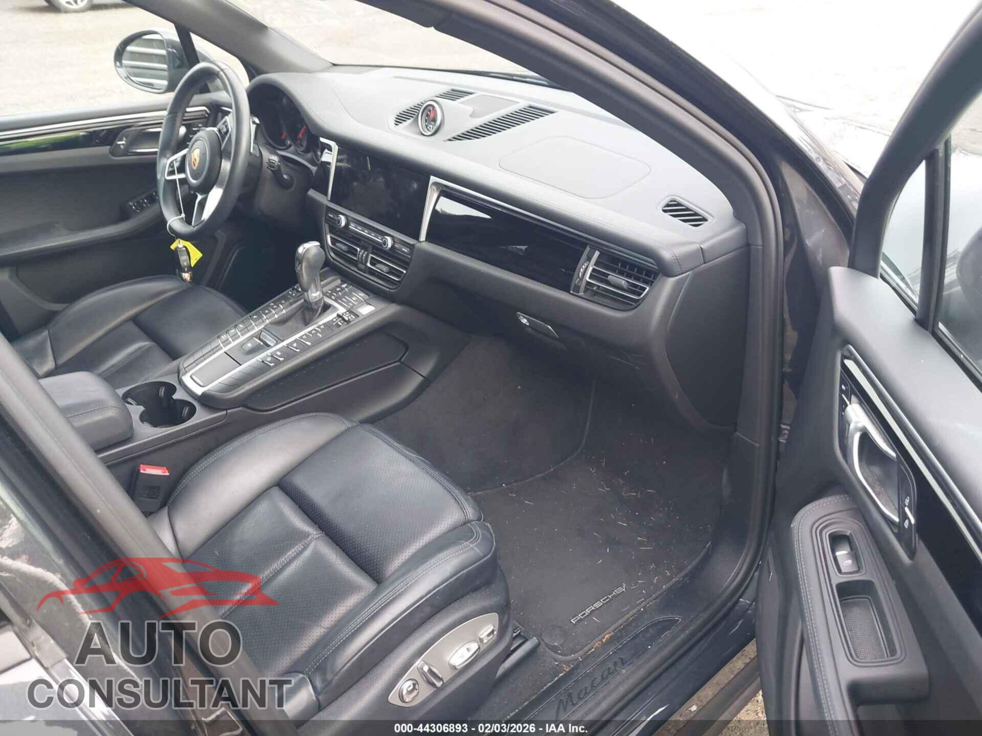 PORSCHE MACAN 2021 - WP1AA2A56MLB08231