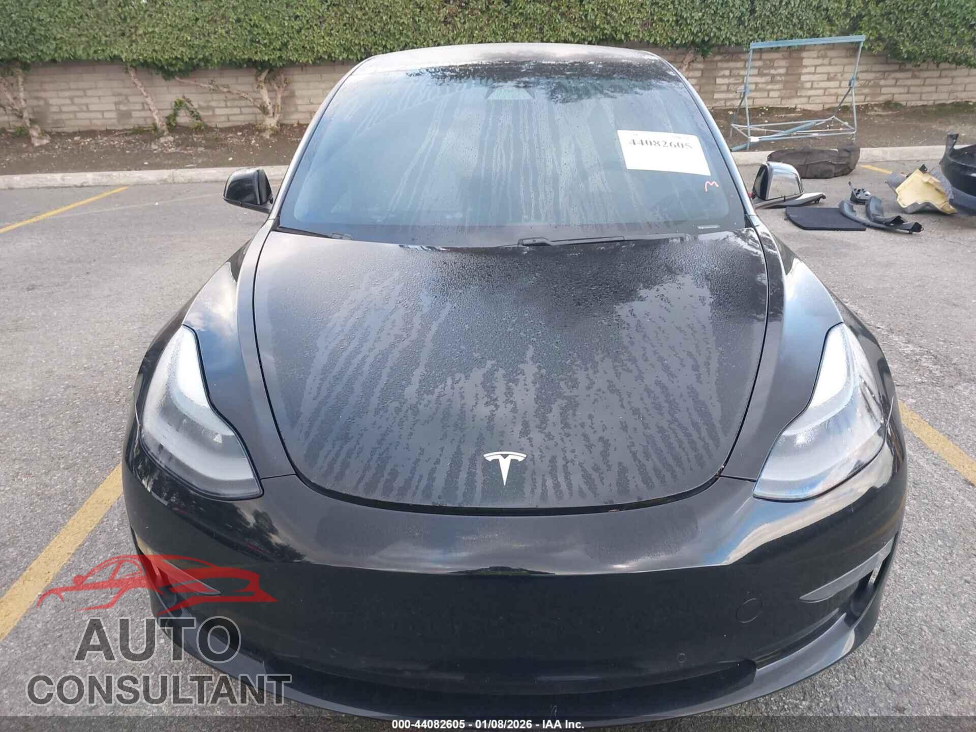 TESLA MODEL 3 2021 - 5YJ3E1EA2MF938613