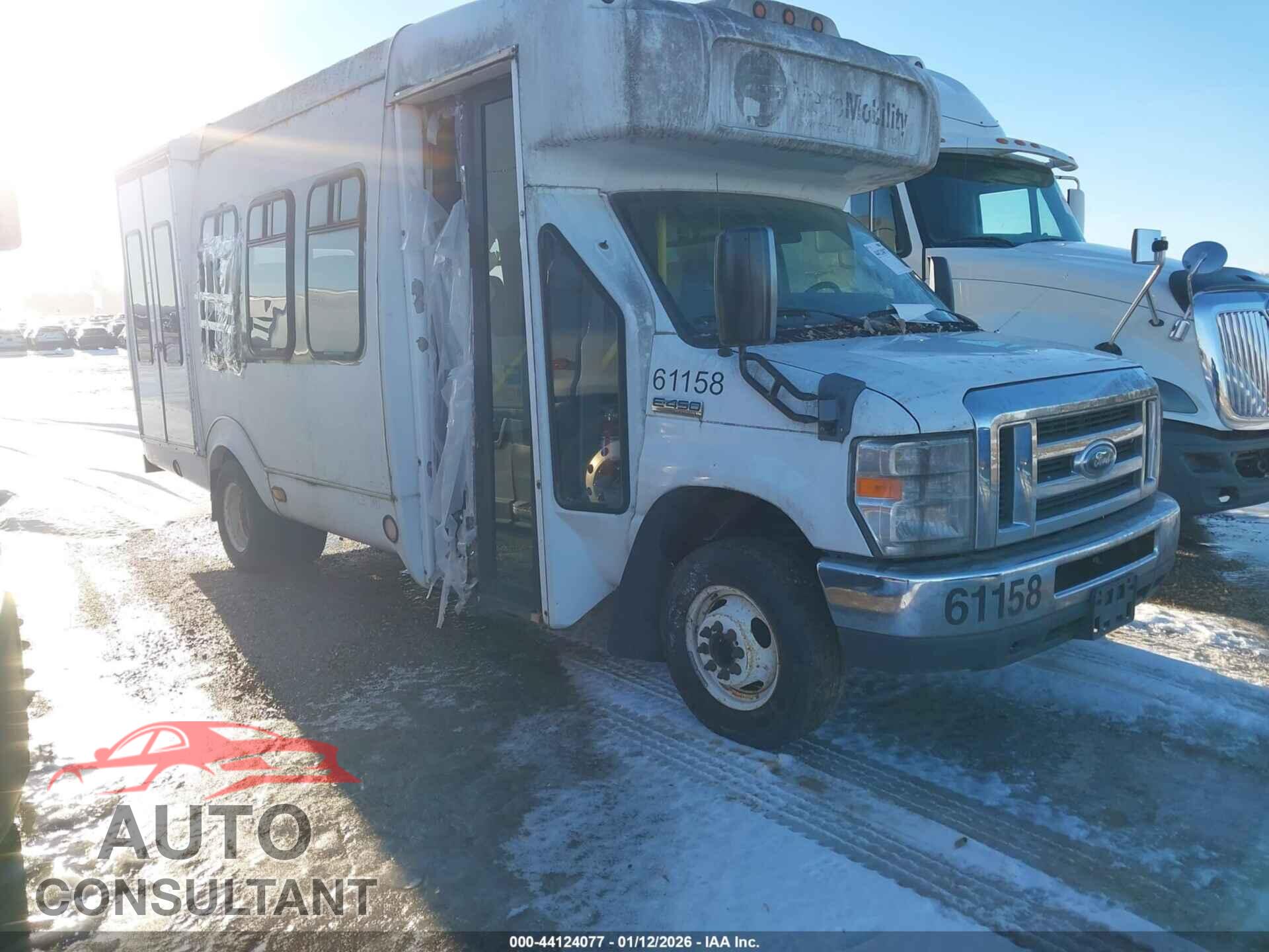 FORD E-450 CUTAWAY 2012 - 1FDFE4FS7CDA52598