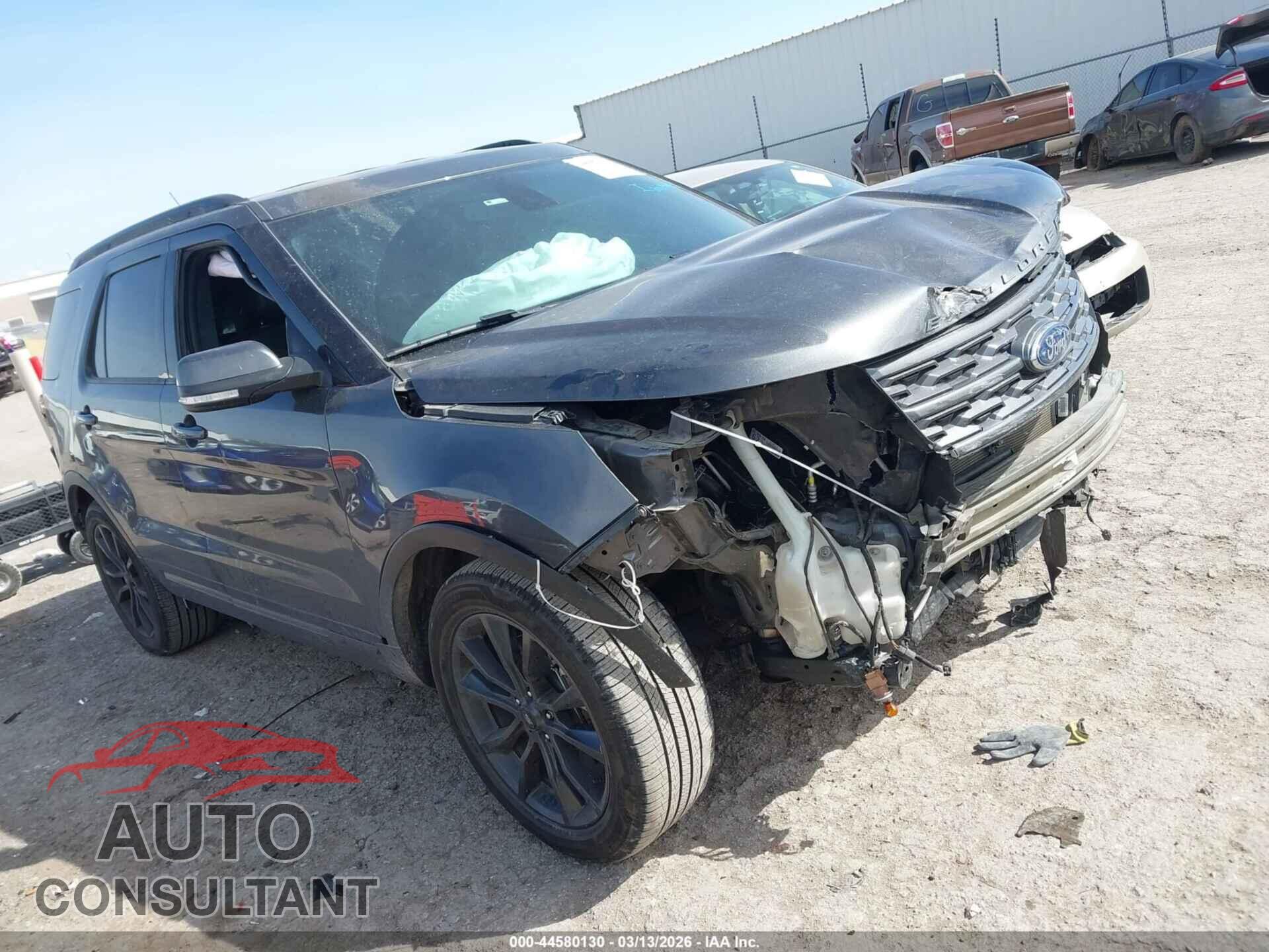 FORD EXPLORER 2018 - 1FM5K7D88JGB30492