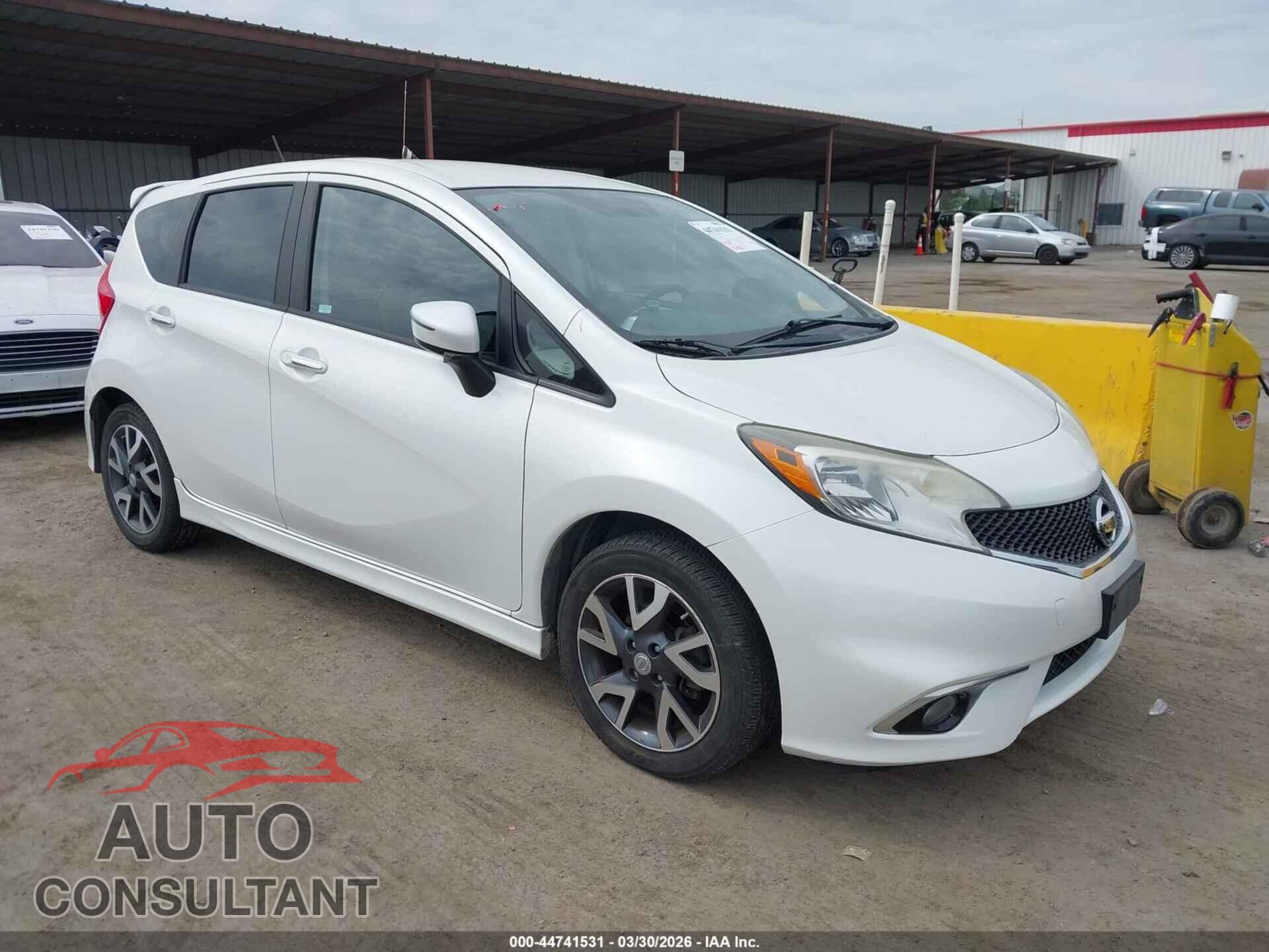 NISSAN VERSA NOTE 2015 - 3N1CE2CP8FL426391