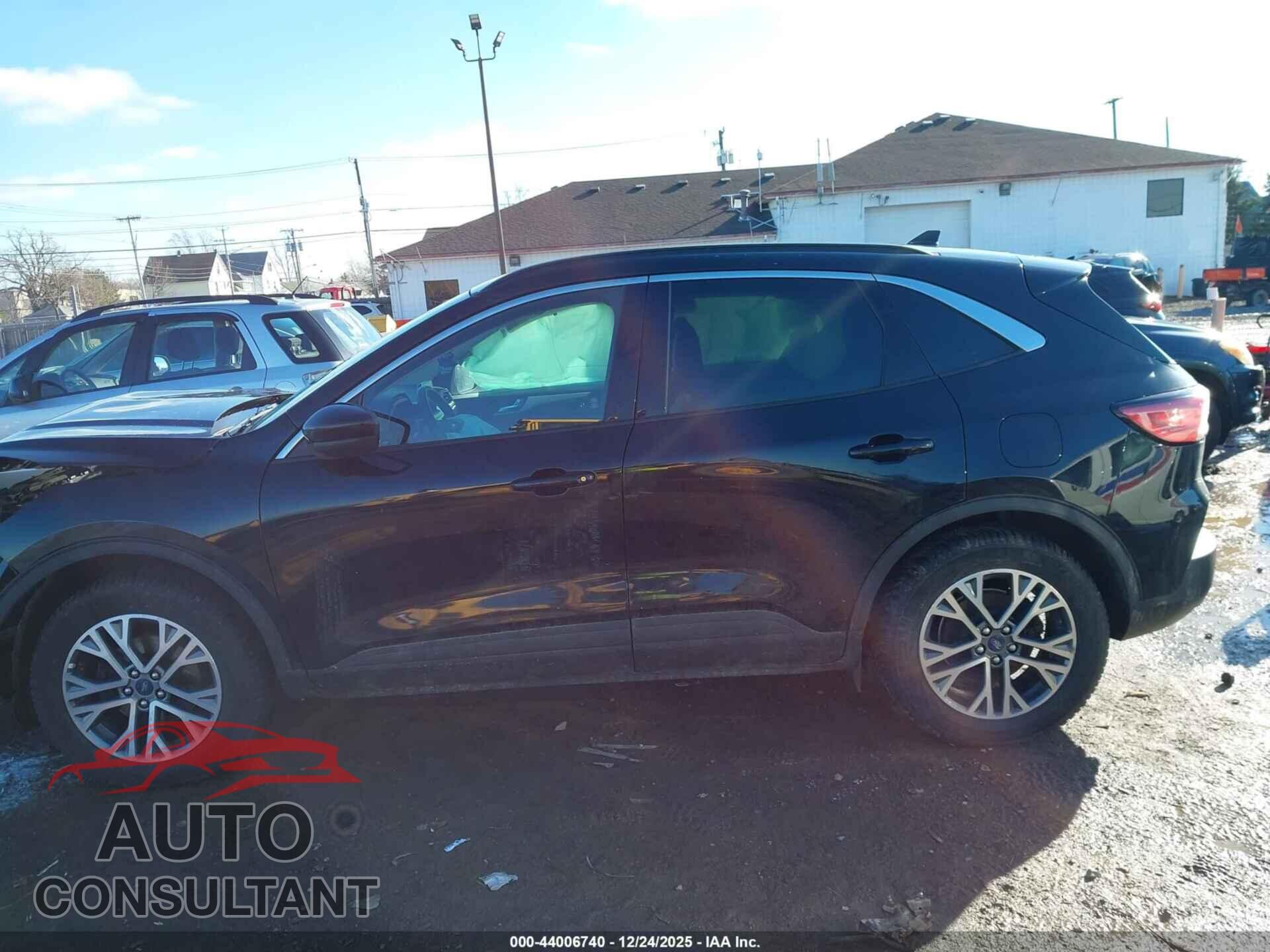 FORD ESCAPE 2020 - 1FMCU9H94LUA07874