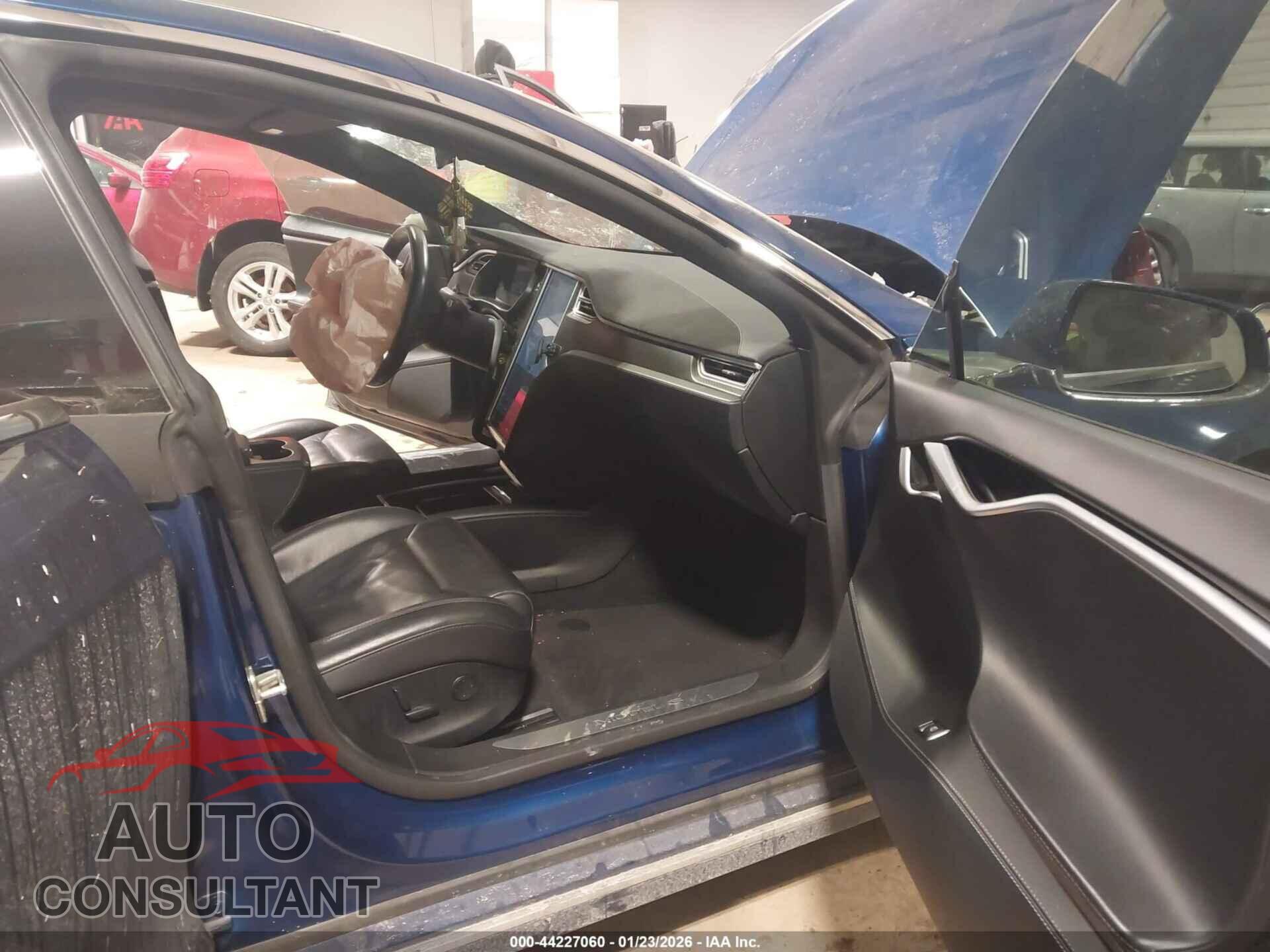 TESLA MODEL S 2017 - 5YJSA1E27HF192777