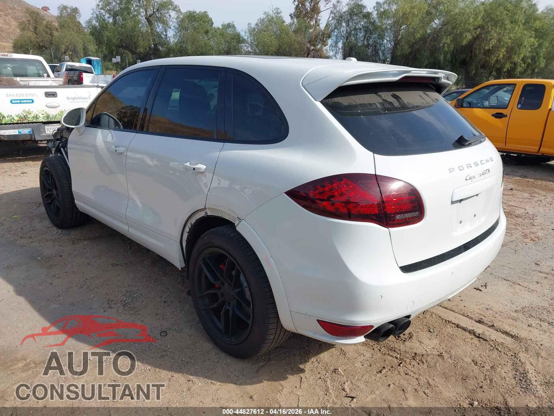 PORSCHE CAYENNE 2013 - WP1AD2A24DLA77672