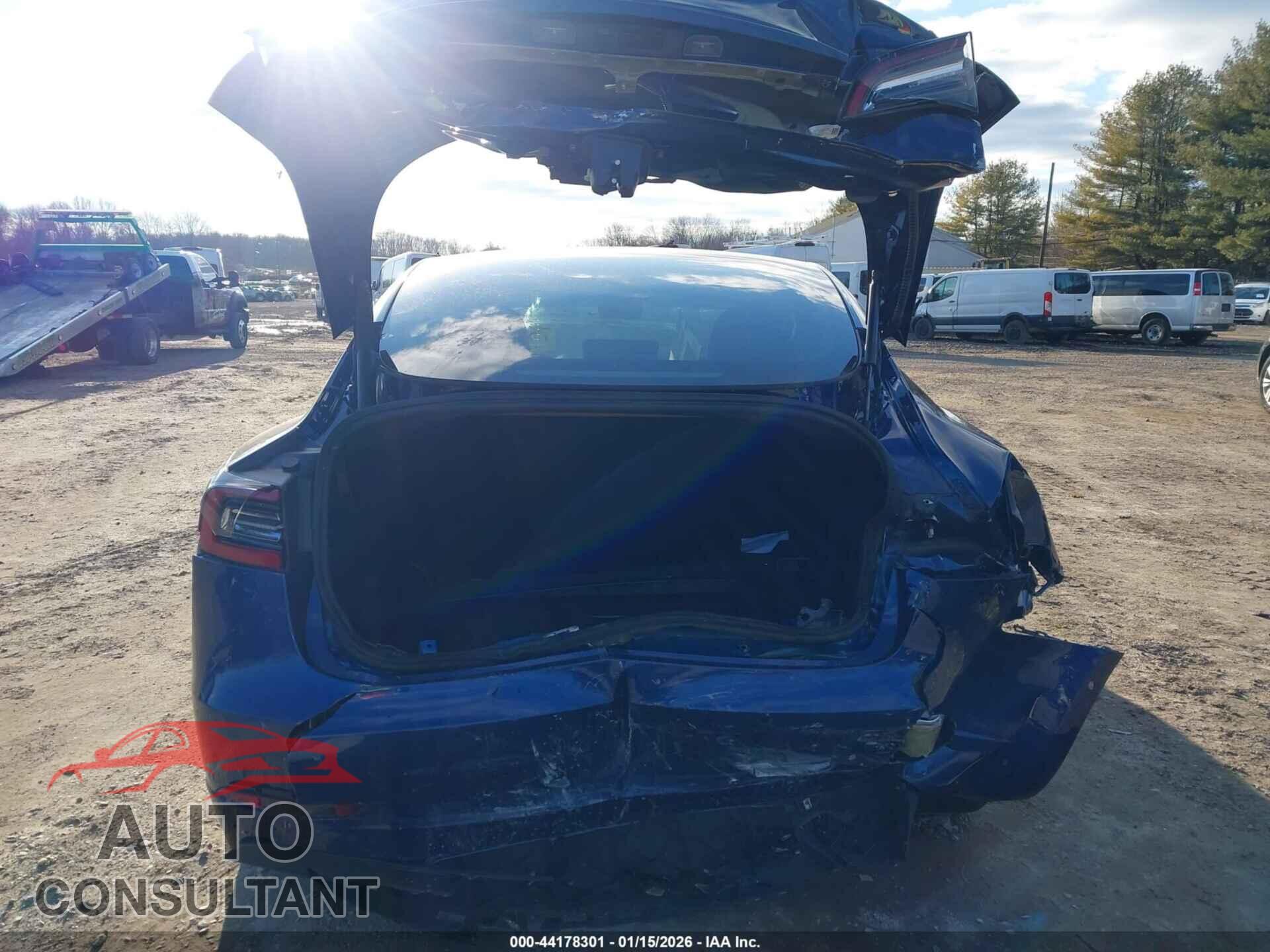 TESLA MODEL 3 2022 - 5YJ3E1EB7NF111507