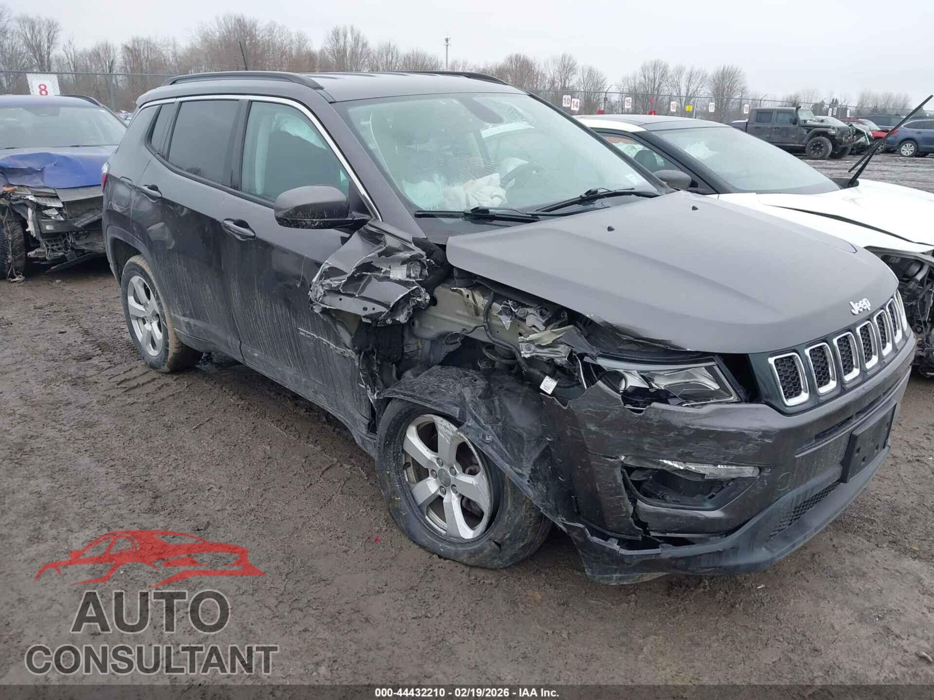 JEEP COMPASS 2019 - 3C4NJDBB0KT818410