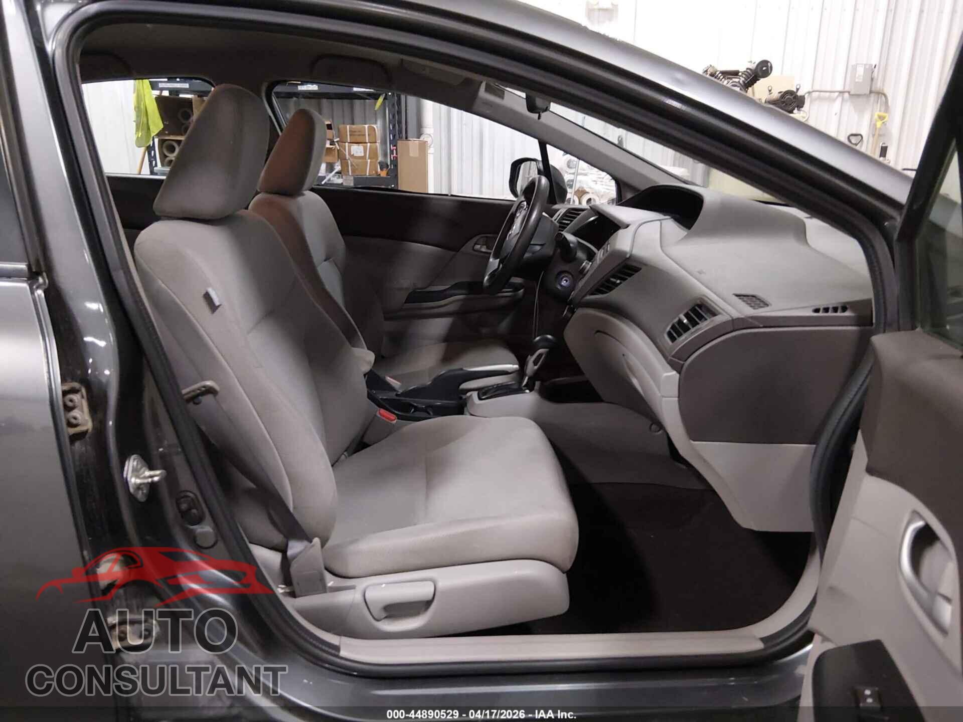 HONDA CIVIC 2012 - 19XFB2F53CE387075