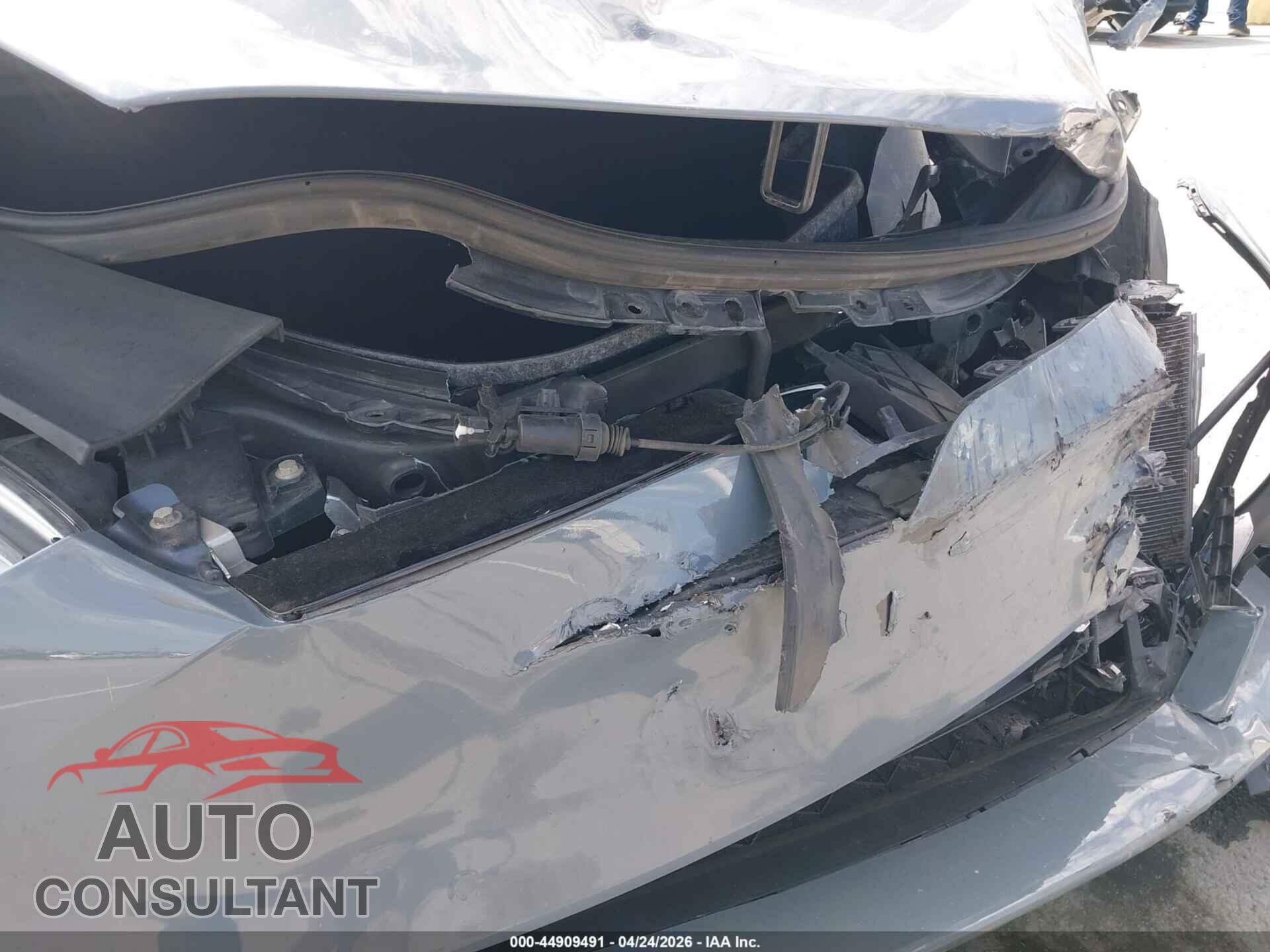 TESLA MODEL S 2017 - 5YJSA1E16HF215277