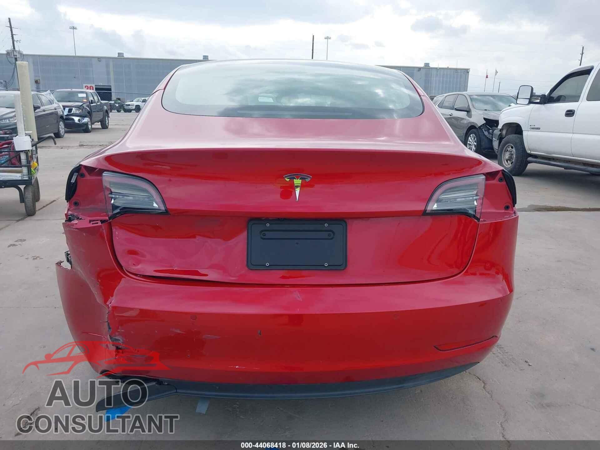 TESLA MODEL 3 2022 - 5YJ3E1EA1NF375152