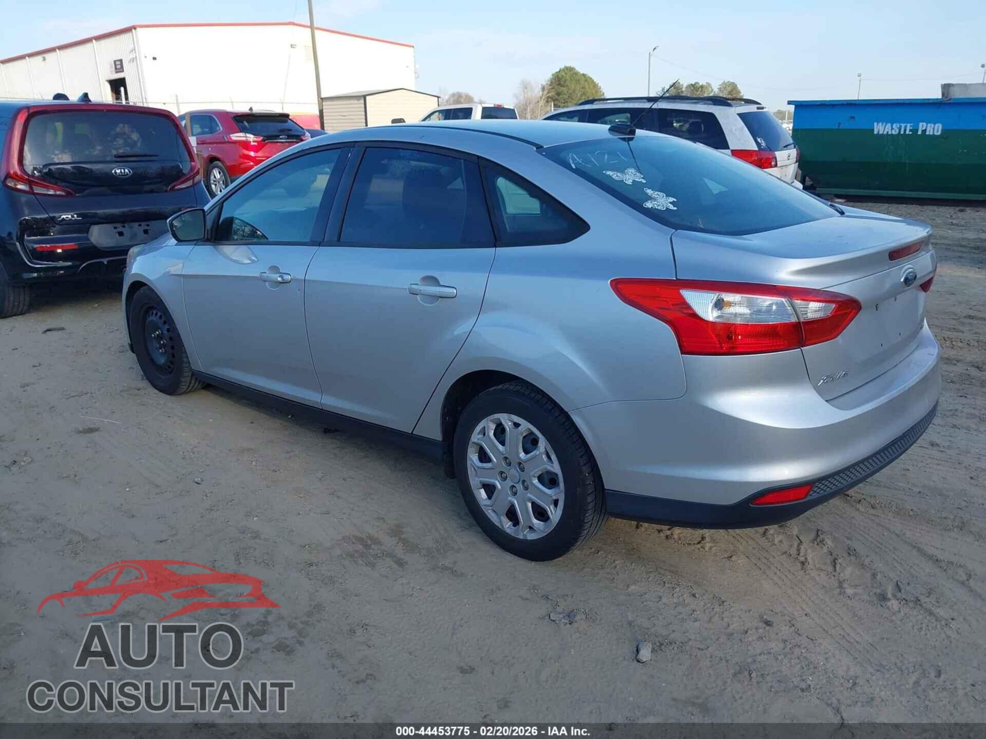 FORD FOCUS 2012 - 1FAHP3F20CL211751