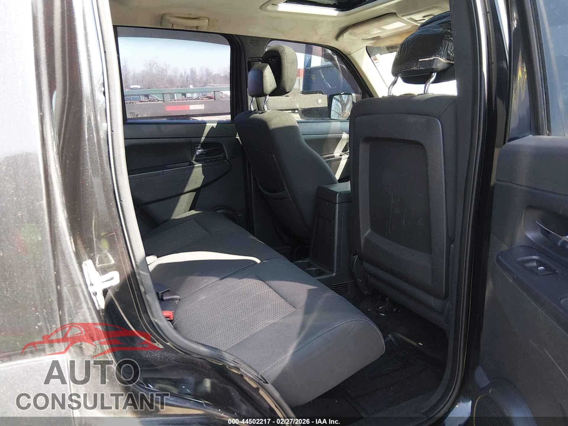 JEEP LIBERTY 2011 - 1J4PN2GK4BW532302